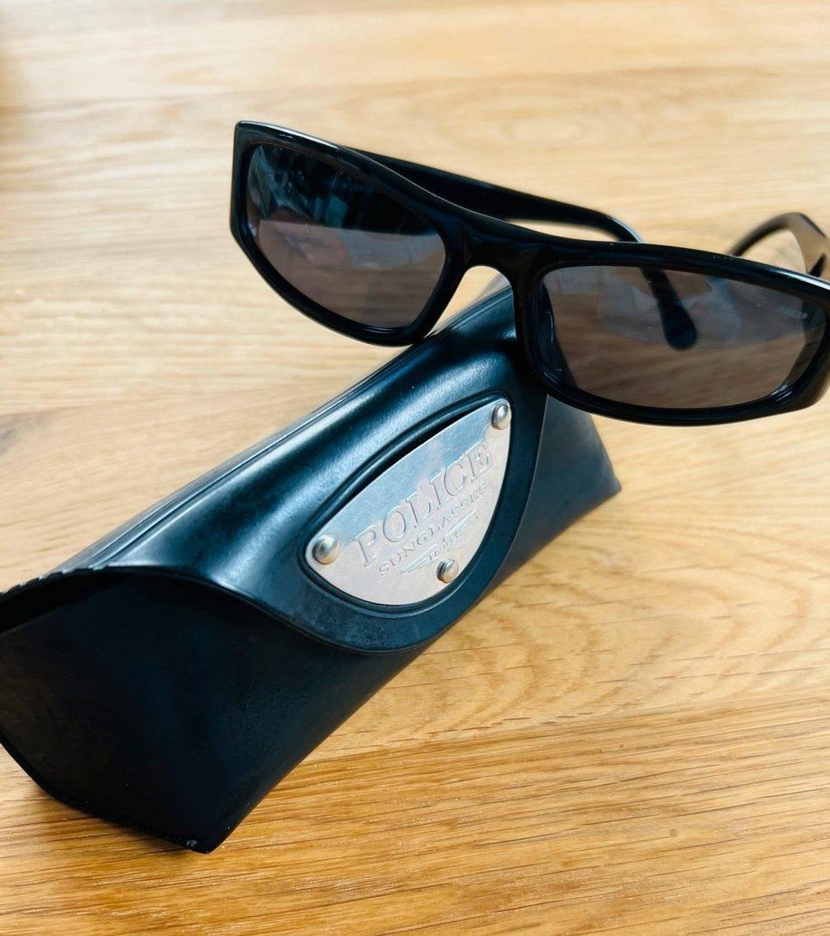 POLICE 1237 700 Y2K Vintage 90s Sunglasses Retro Unique