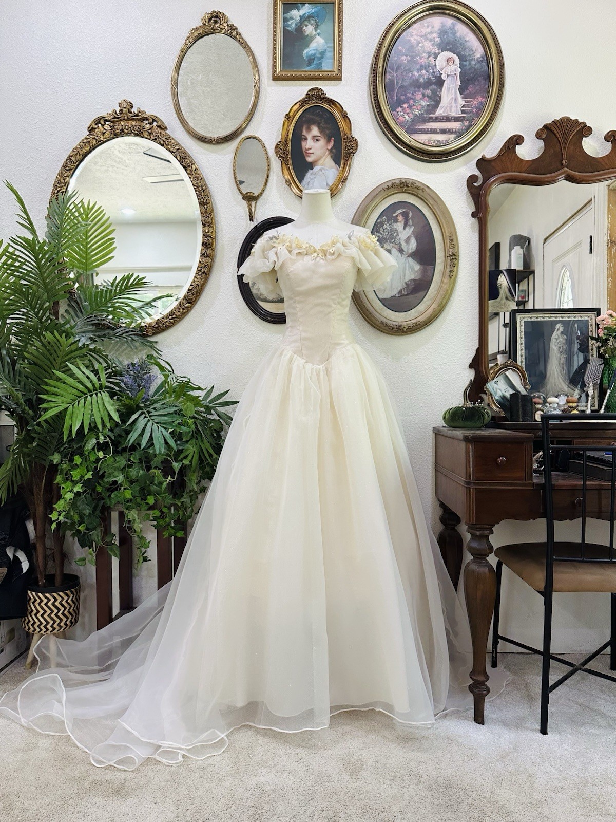 Vintage Cinderella-Inspired Wedding Dress | Cream & Soft Peach Ball Gown