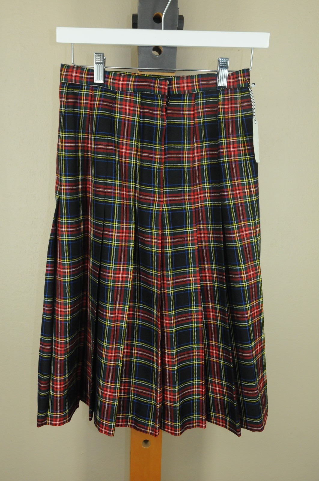 Vintage Women’s Navy Red Green & Yellow Plaid School Girl Skirt S/M