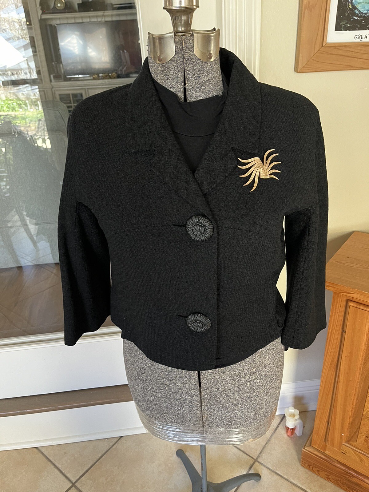 Vintage 1960’s Friedmont Ladies Jacket And Skirt Set Black Wool Blend Small