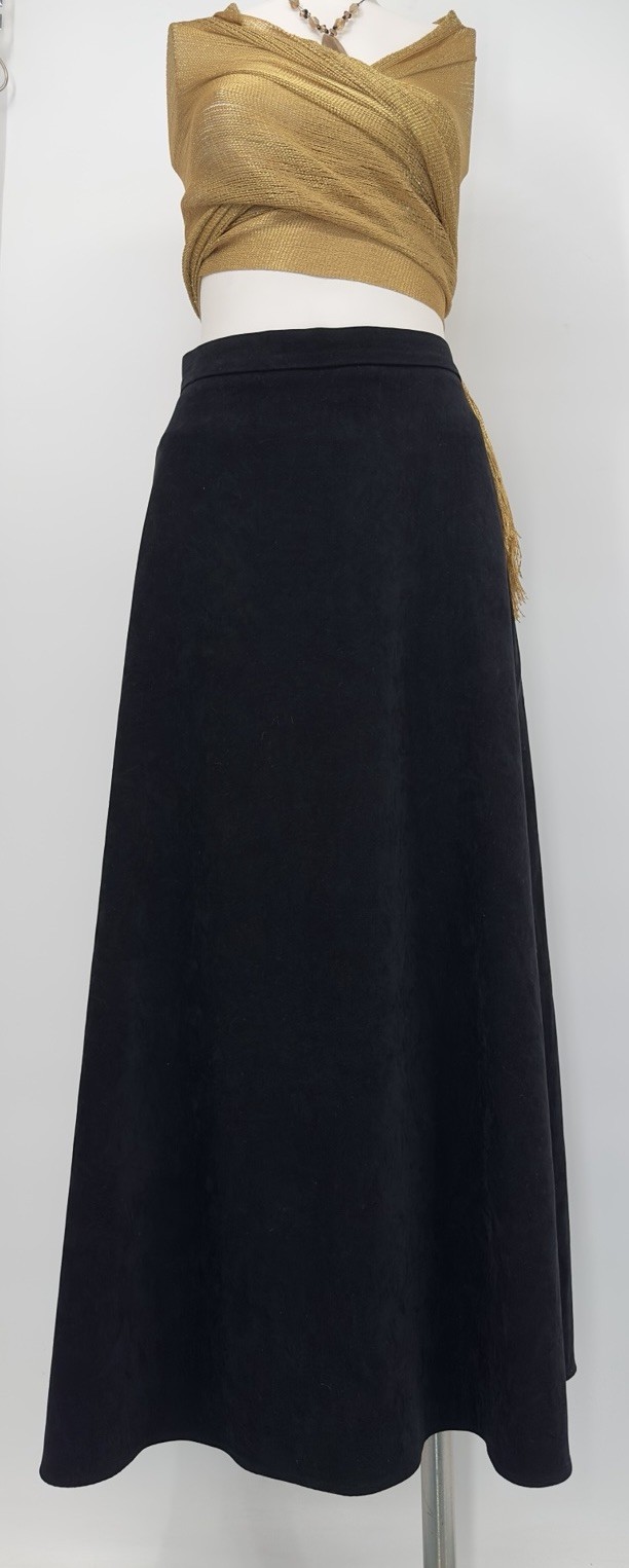 Vtg long Black Velvet Maxi Skirt Sz 10 A-Line Elegant Goth wihimsigoth gothic M
