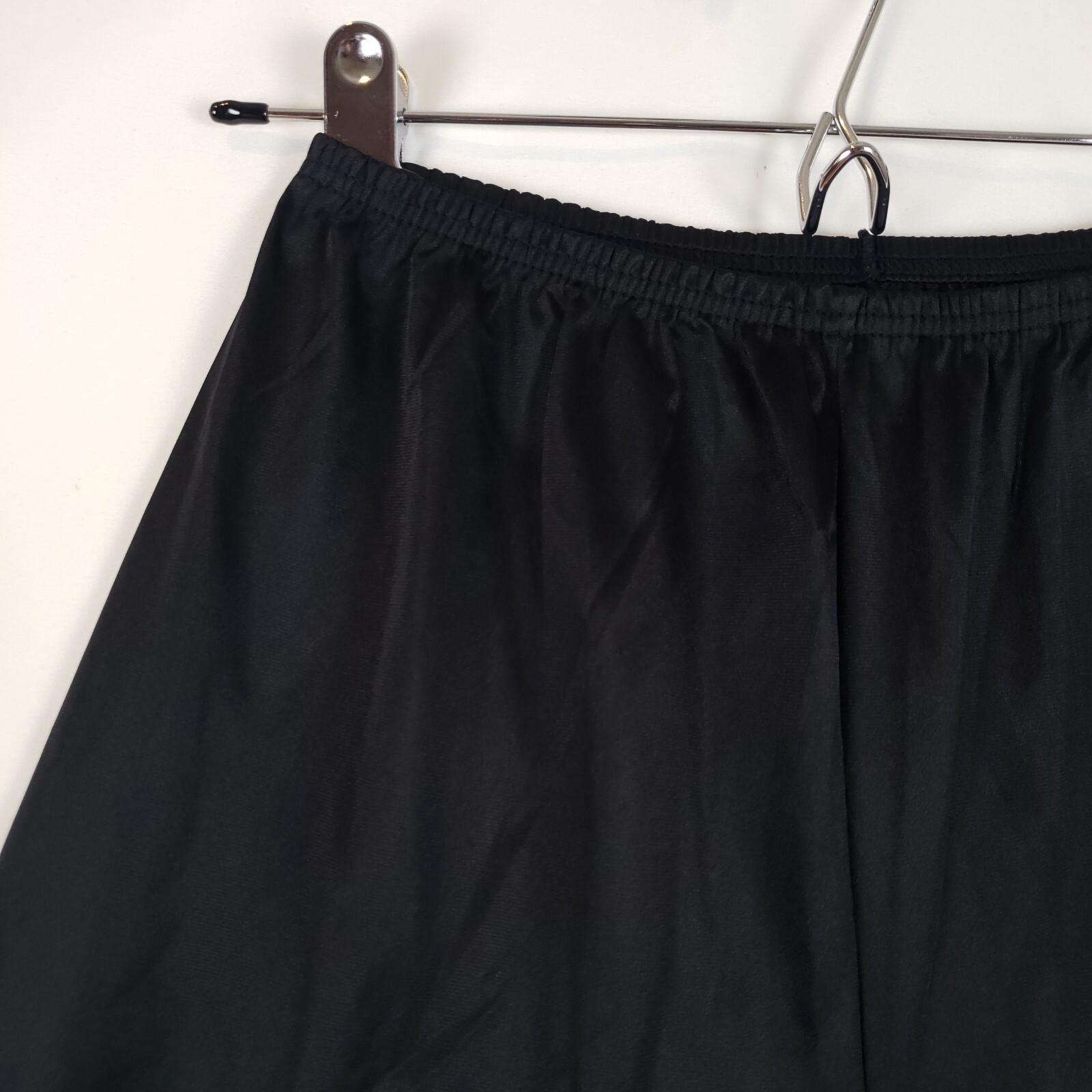Vintage Vanity Fair Silky Nylon Bloomer Pettipants Womens Small 20″ Boy Short
