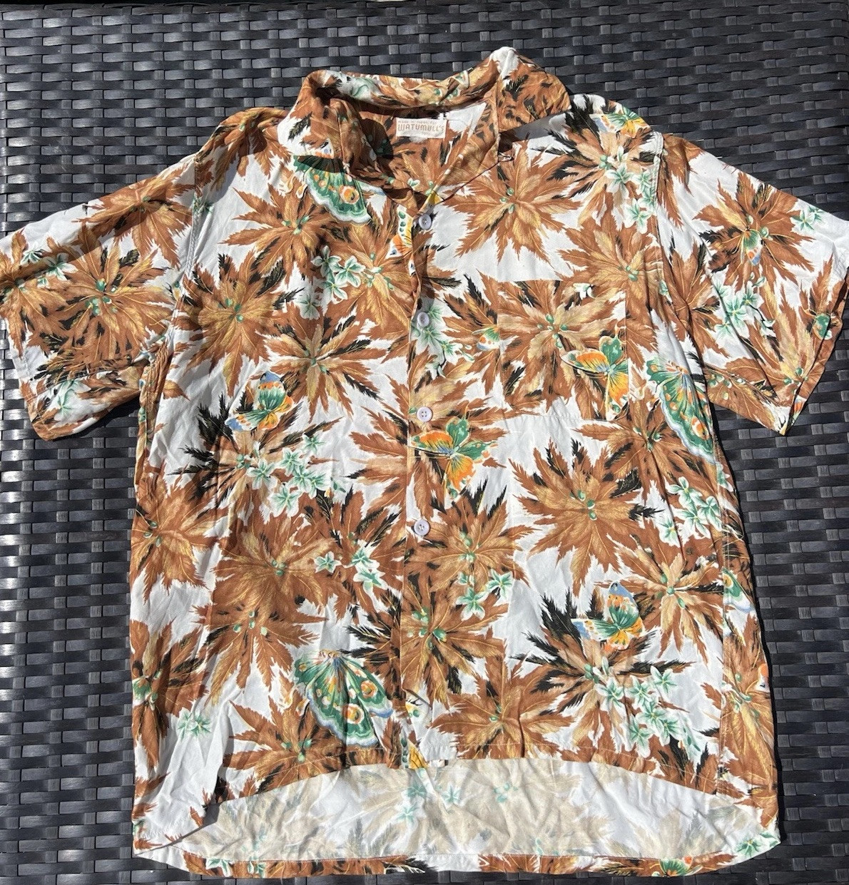 Vintage Made In Japan Watumulls Hawaiian Shirt Aloha Shirt Size Medium-large