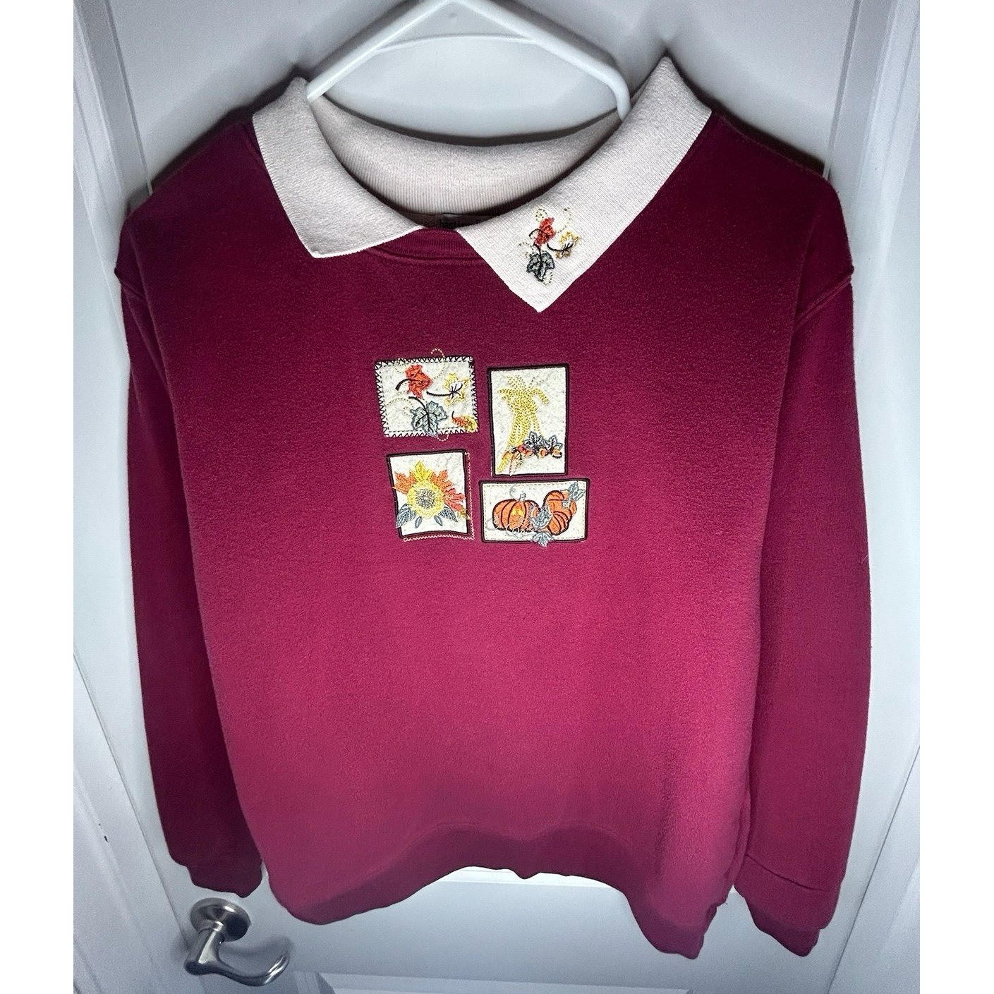 Vintage 90’s Fall Pumpkins Embroidery Red Granny Sweatshirt Sz Womens Medium