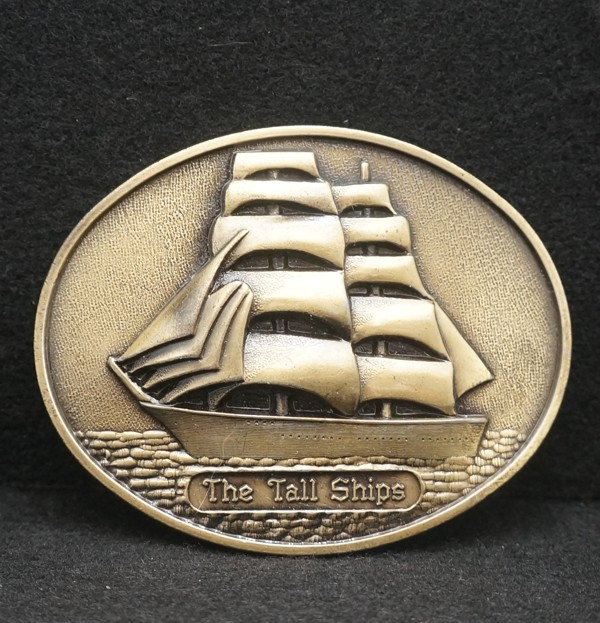 WA19125 *NOS* VINTAGE 1970s **THE TALL SHIPS** SAILING VESSEL BRASSTONE BUCKLE