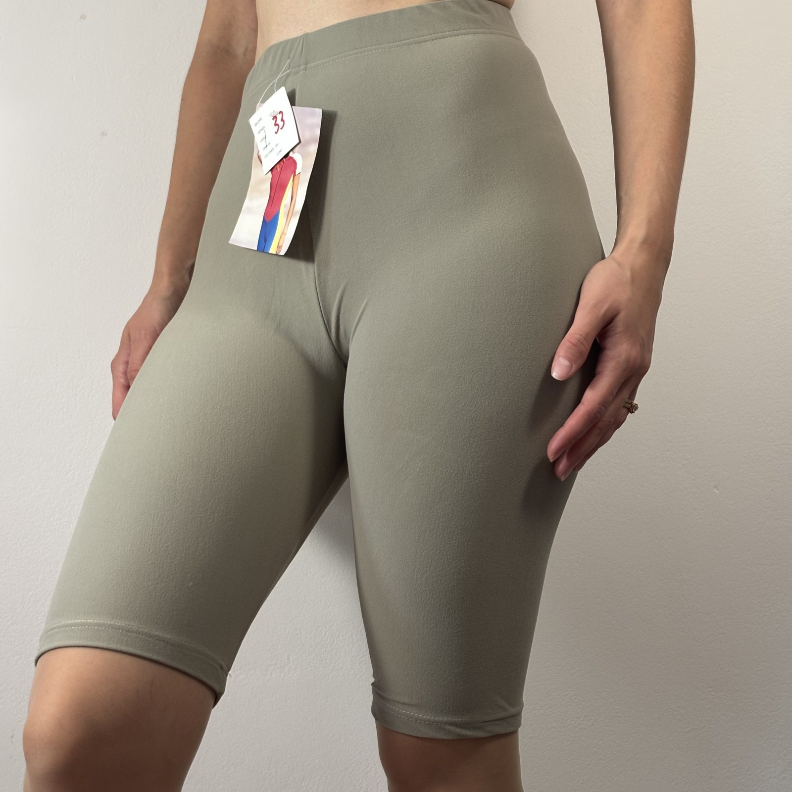 Rare Candy Jay Vintage 80s-90s Light Khaki Aerobic Bike Shorts Gym L