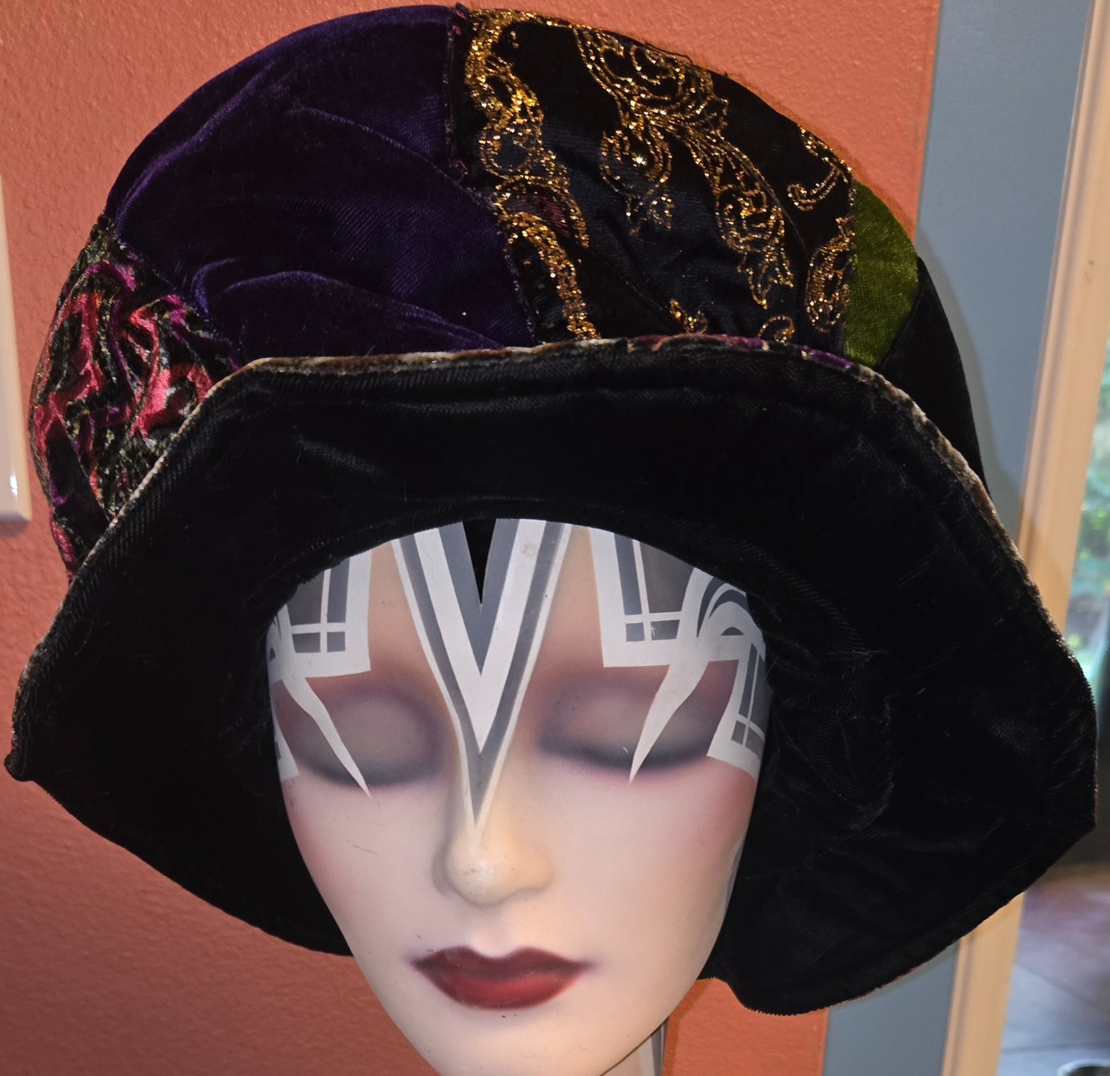 90’s Venetian Paradise Velvet Reversible Rockstar Hat Mardi Gras Poet Top Hat