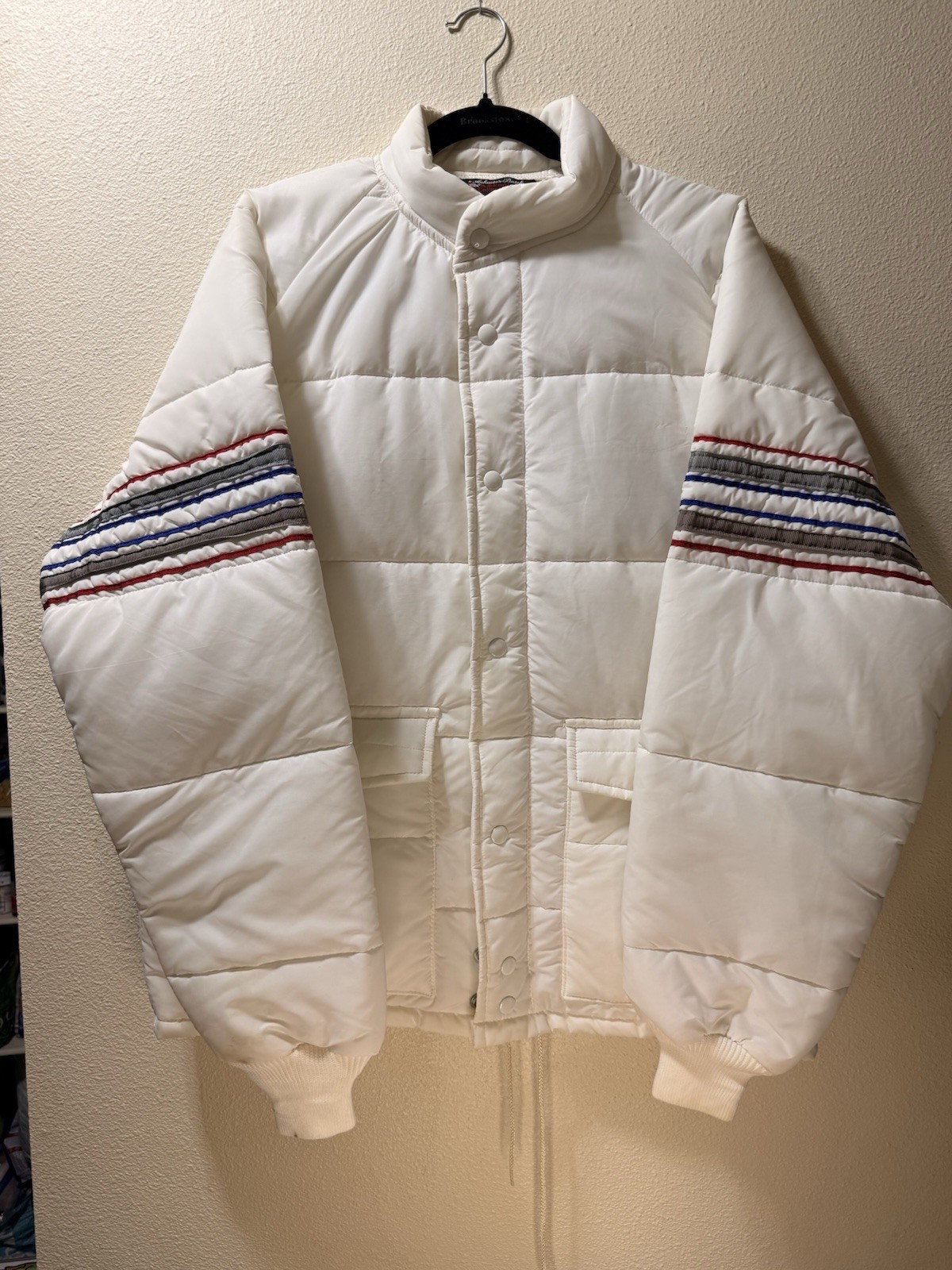 Vintage Anheuser Busch Budweiser Beer Puffer Jacket Size Large 1970s RARE unworn