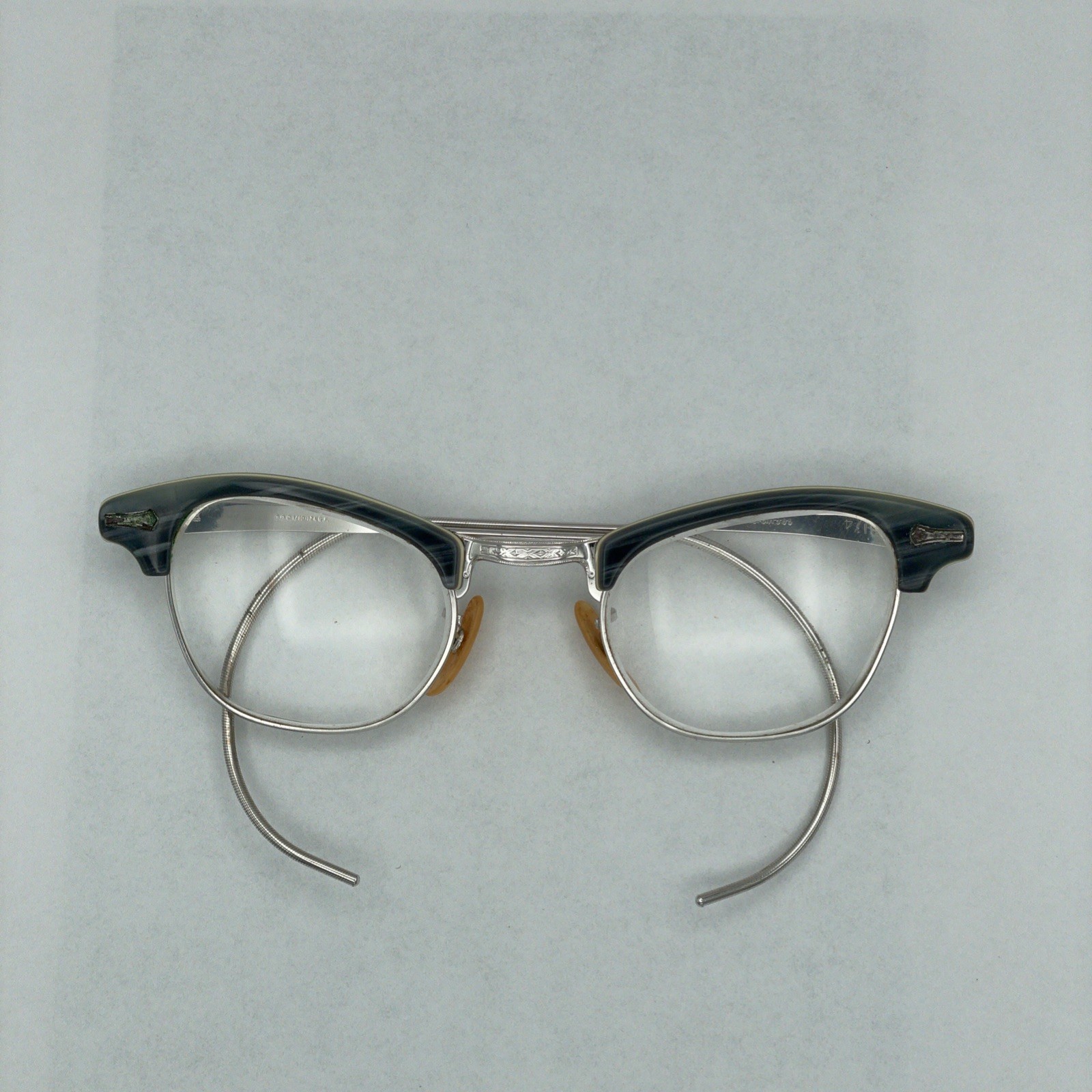 Shuron eyeglass vintage eyeglasses 12k G.F frame 1950s 22 M/m 6 1/4 Blue Silver