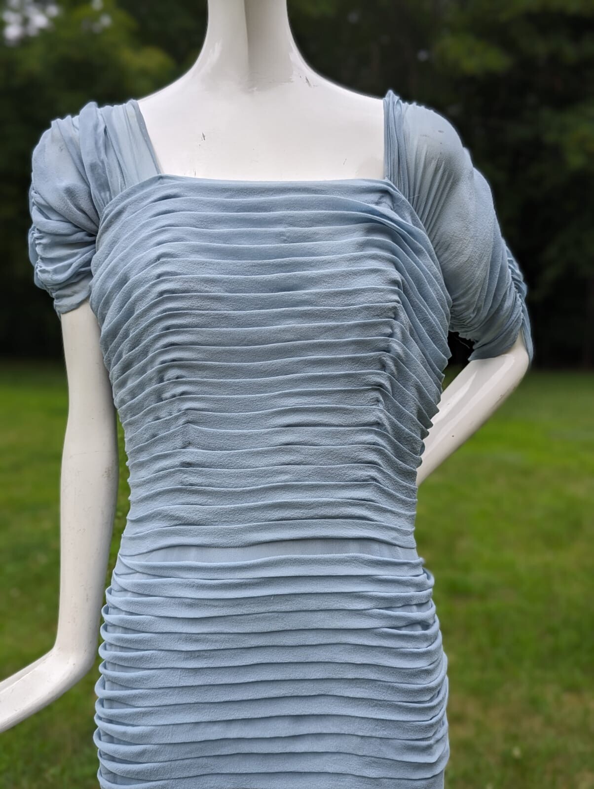 SEXY 1950’S PLEATED SILK CHIFFON WIGGLE DRESS W STYLED DRAPED TAIL BACK 