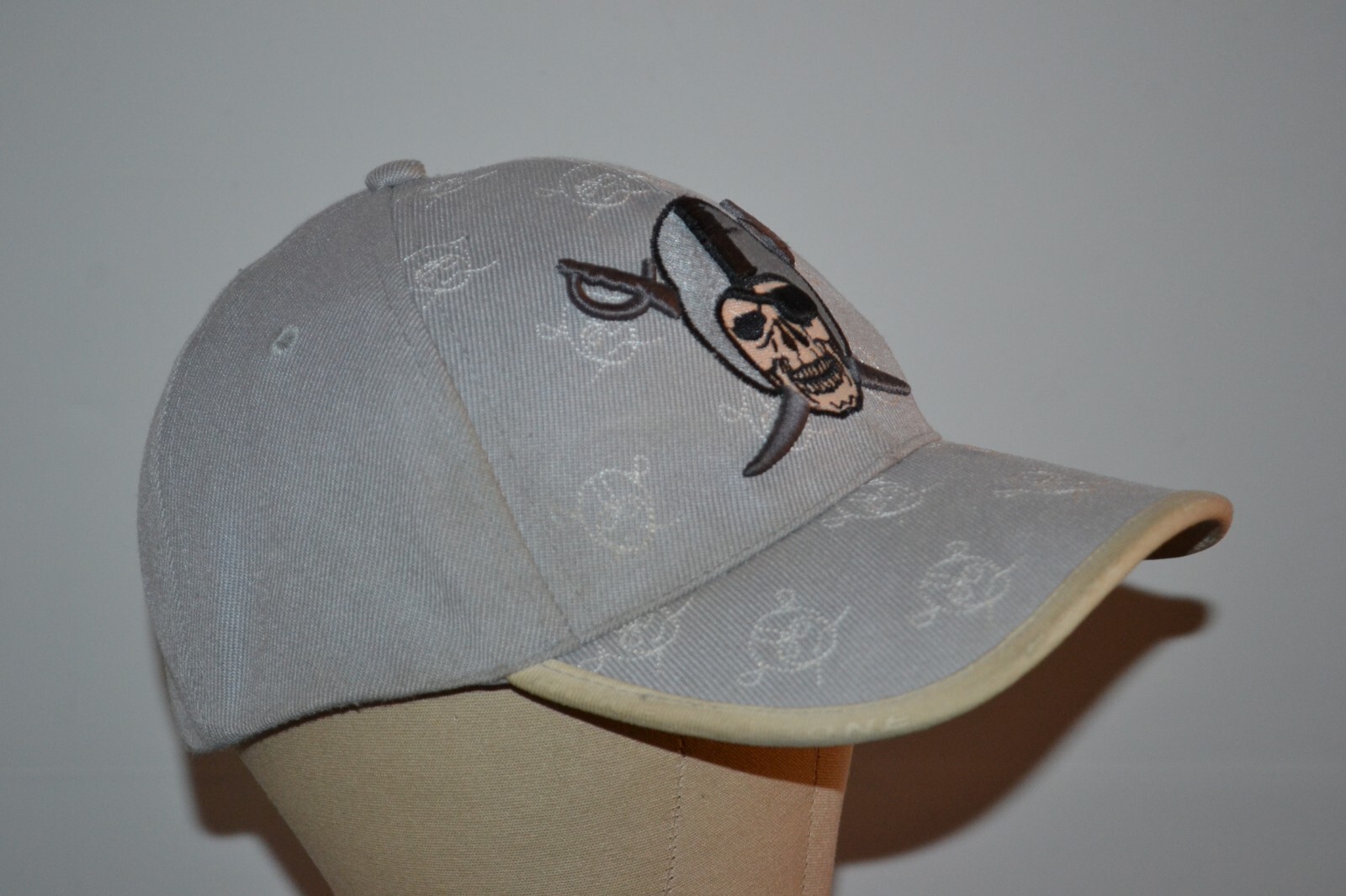 Vtg Lanza USA Raiders Skull Shield Adjustable Hat