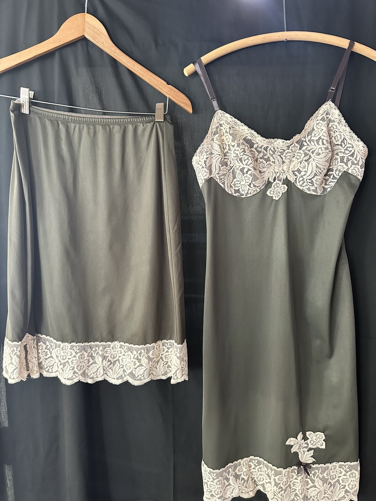 VINTAGE 70s 2pc Half And Full Dress Slip Formfit Roger’s Slips MILITARY GREEN