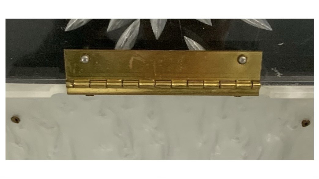 Vtg Pearlescent Lucite Elongated Oval Purse 8 x 3½” – Double Handle/Latch Intact
