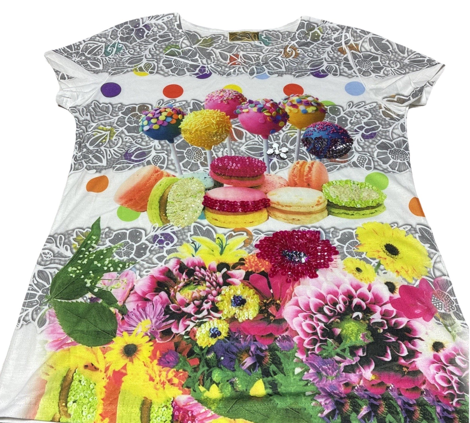 VINTAGE Escada Sport Sequin Embellished Graphic Tee Large Macarons Flowers Retro