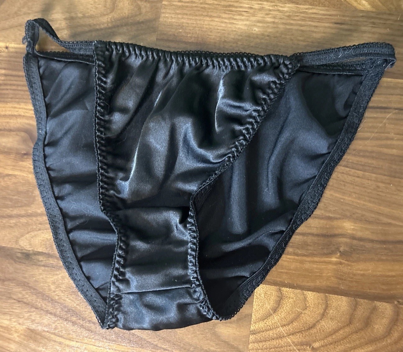 Vtg String Bikini Panties Delicates Second Skin Black Satin Shiny HiCut Sz M