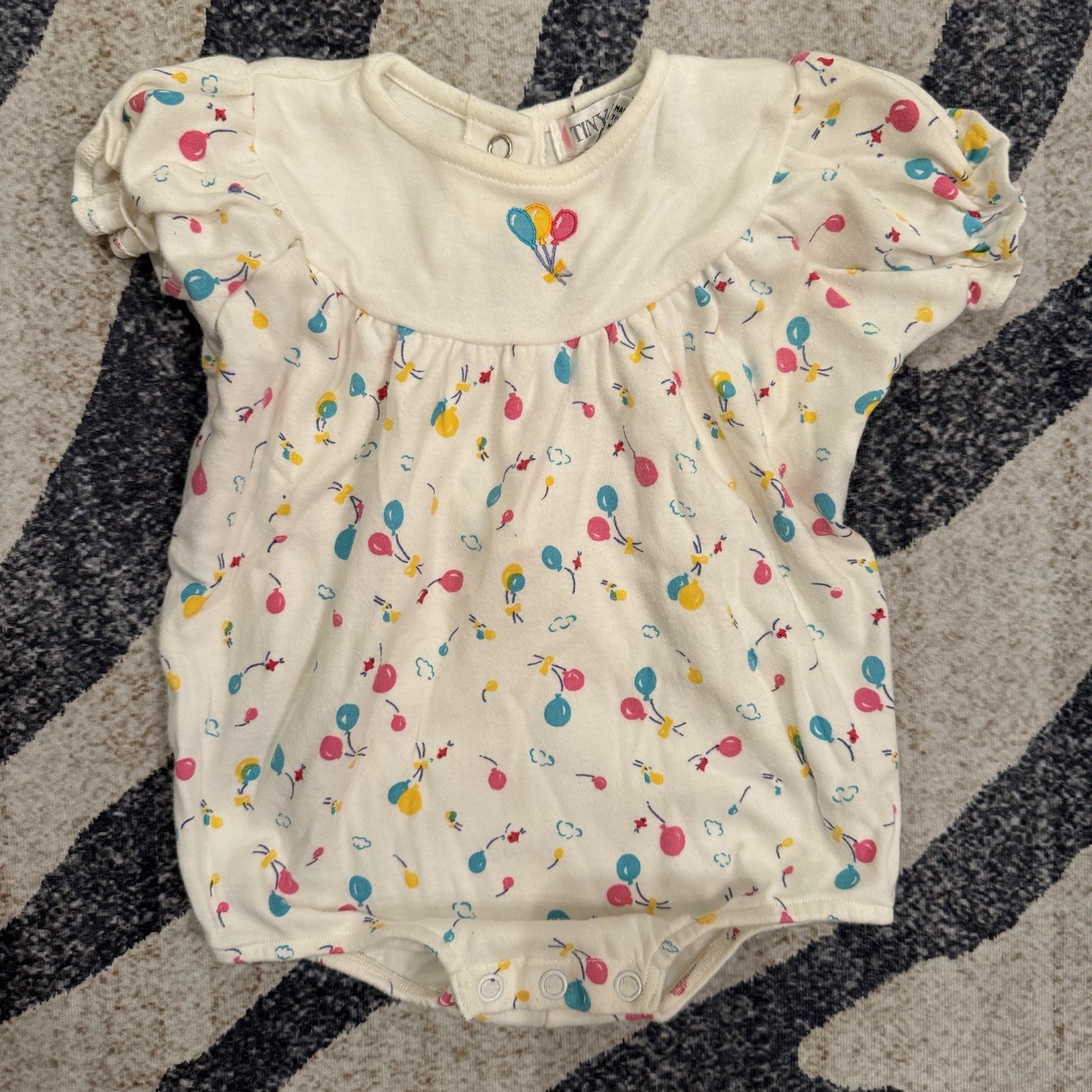 Tiny Town Togs Vintage 9M Little Girl’s Bubble EUC girl