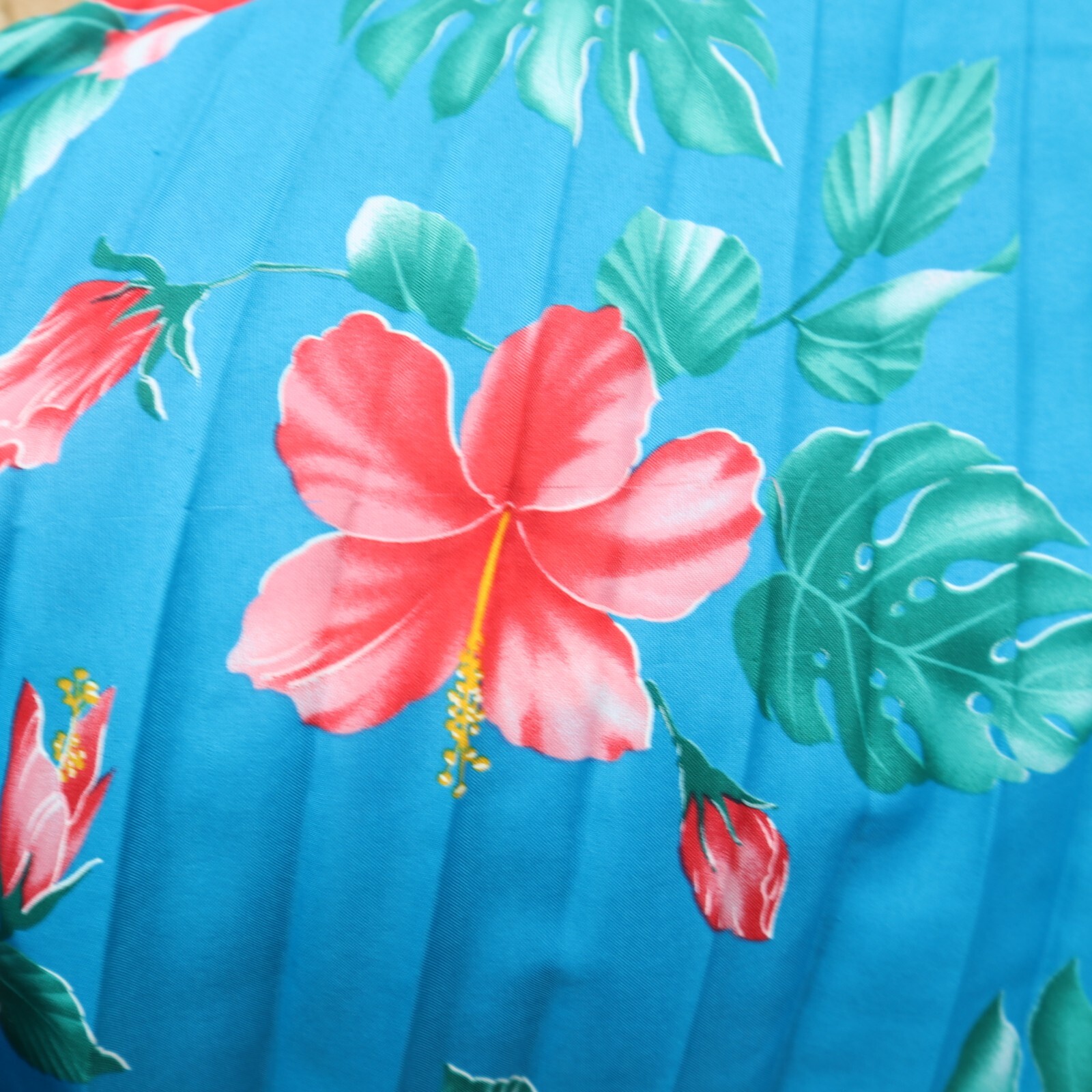 Vtg 70s Greencastle Barkcloth Top Tunic Accordion Pleats Hawaii Blue Floral O/S
