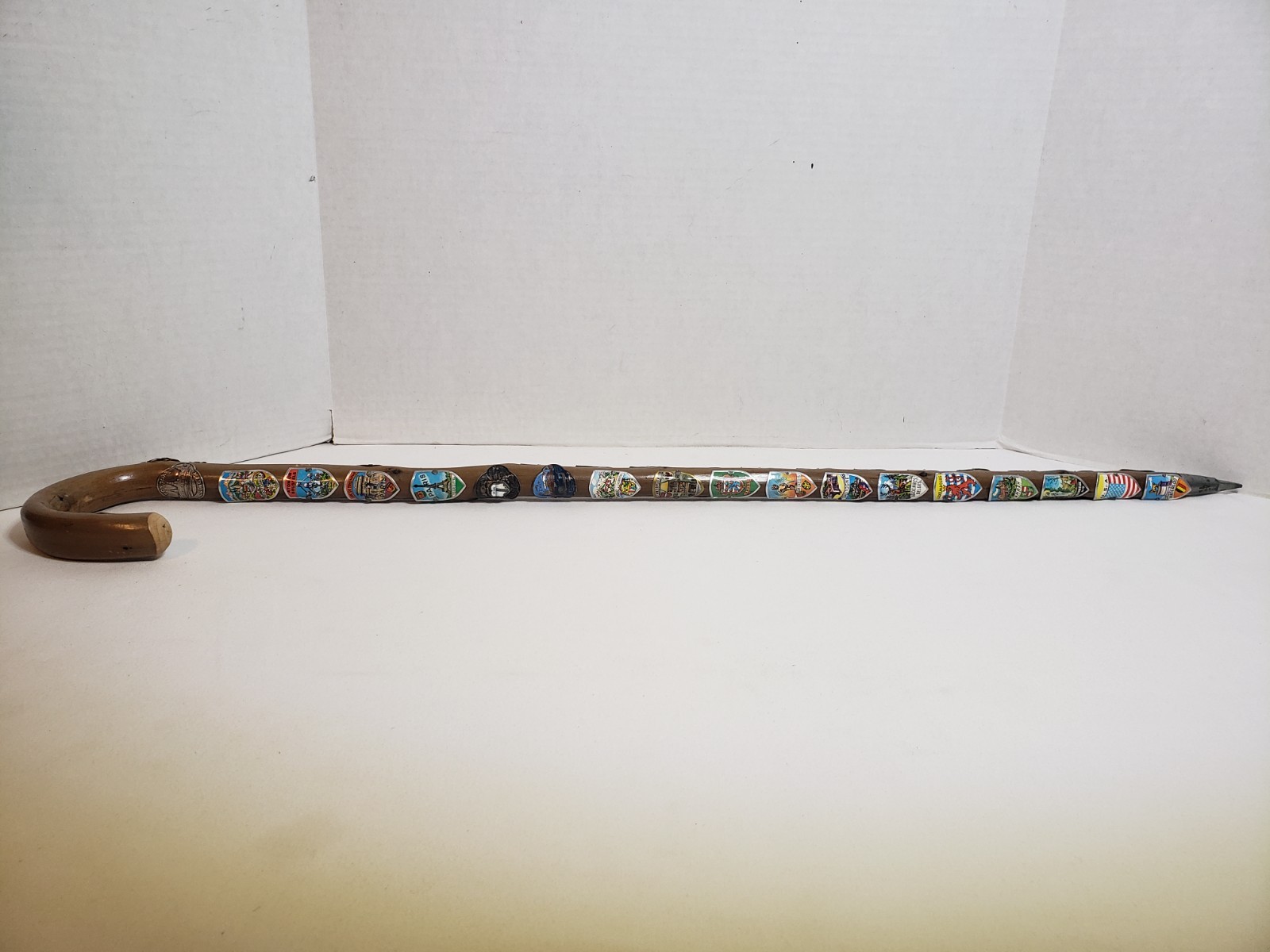 Vintage German Wanderstock Walking Stick 34 Stocknagel Badges Medallions 36.25”