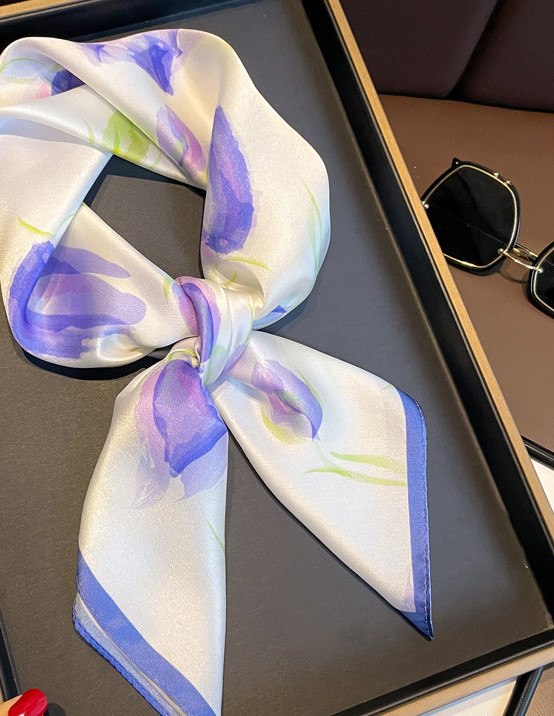 100% Mulberry Silk Scarf 70X70CM Women’s Purple floral fragments Printed Scarf
