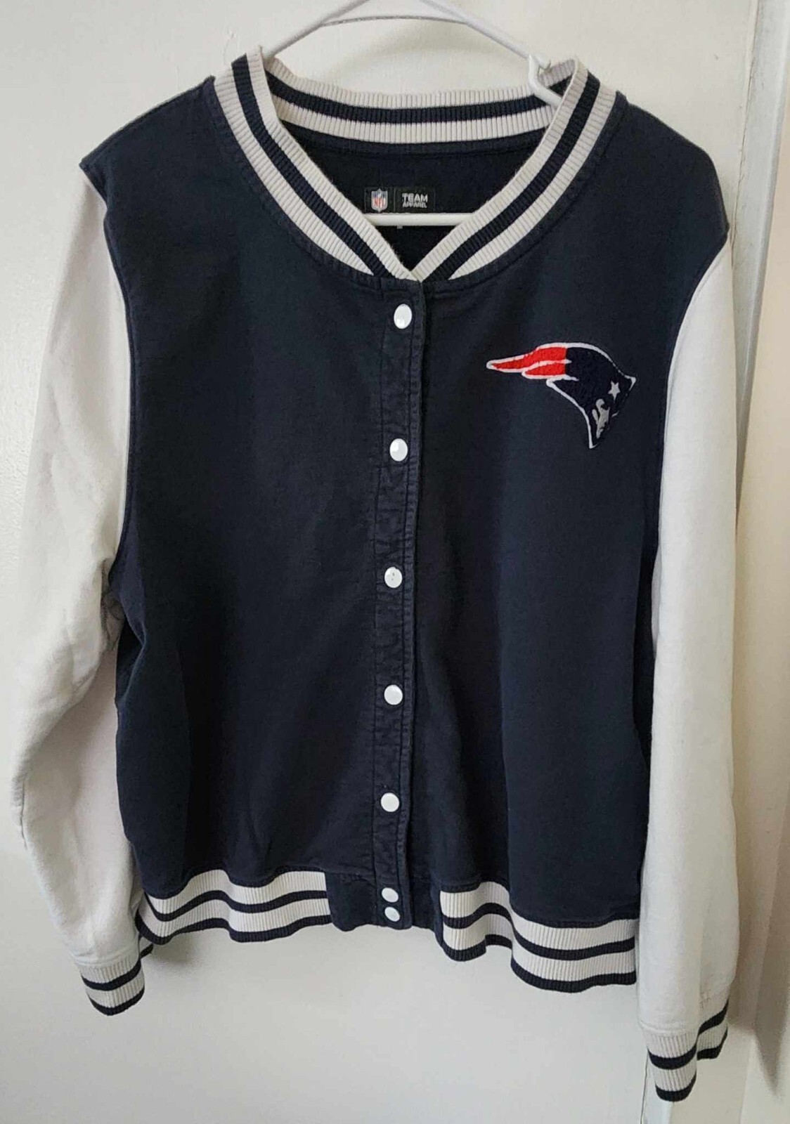 New England Patriots Women’s XXL Varsity Jacket NFL Team Apparel Snap Front