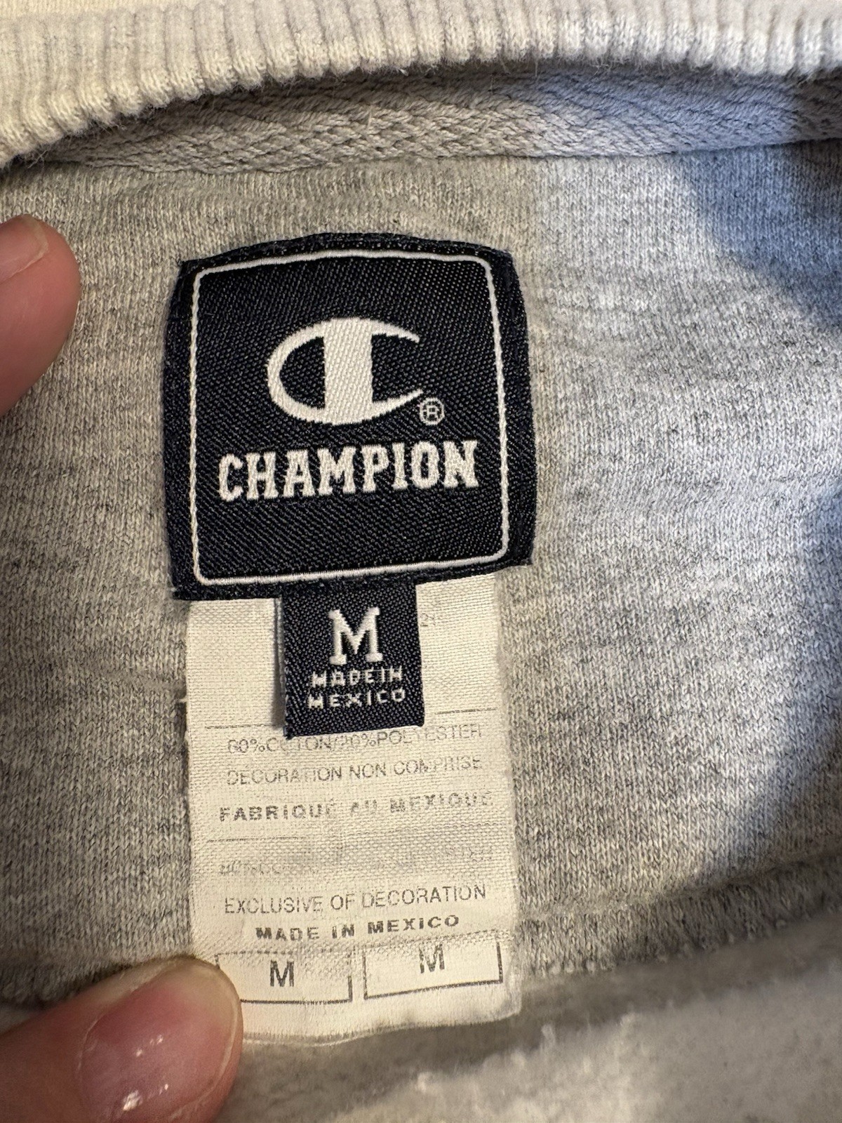 Vintage 90s Y2K Champion Gray Sweatshirt Crewneck Pullover Cotton Blend Men’s M