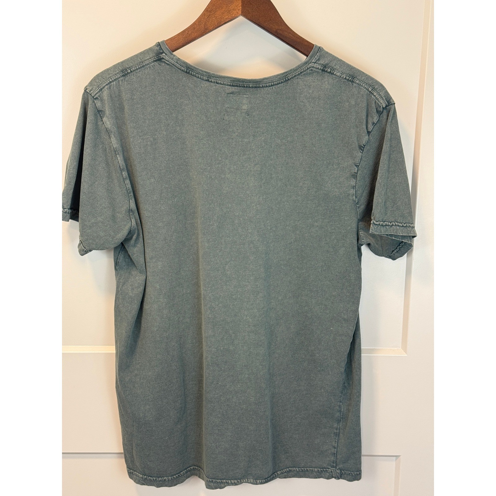 Quiksilver 2016 100% Cotton Vintage Surf Beach Tee Dark Heathered Gray Size S