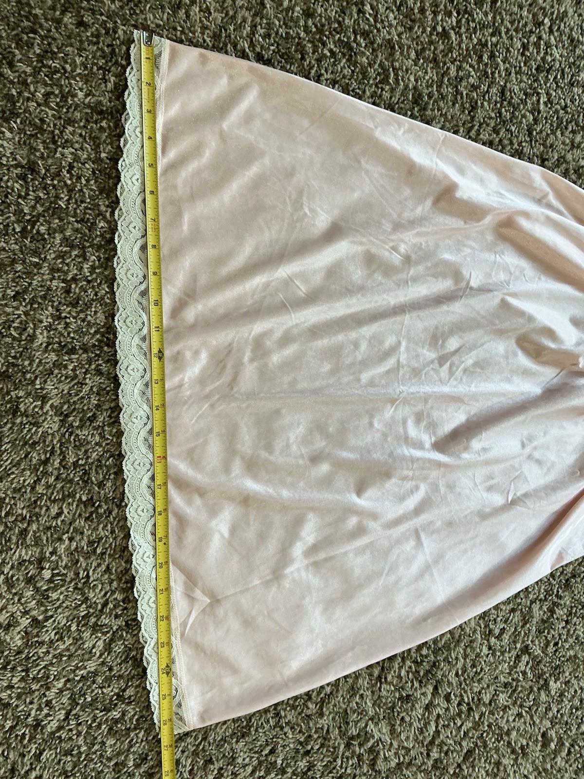 Vintage 80s Undercover Wear Pink Liquid Satin Style Half Slip Size Large EUC