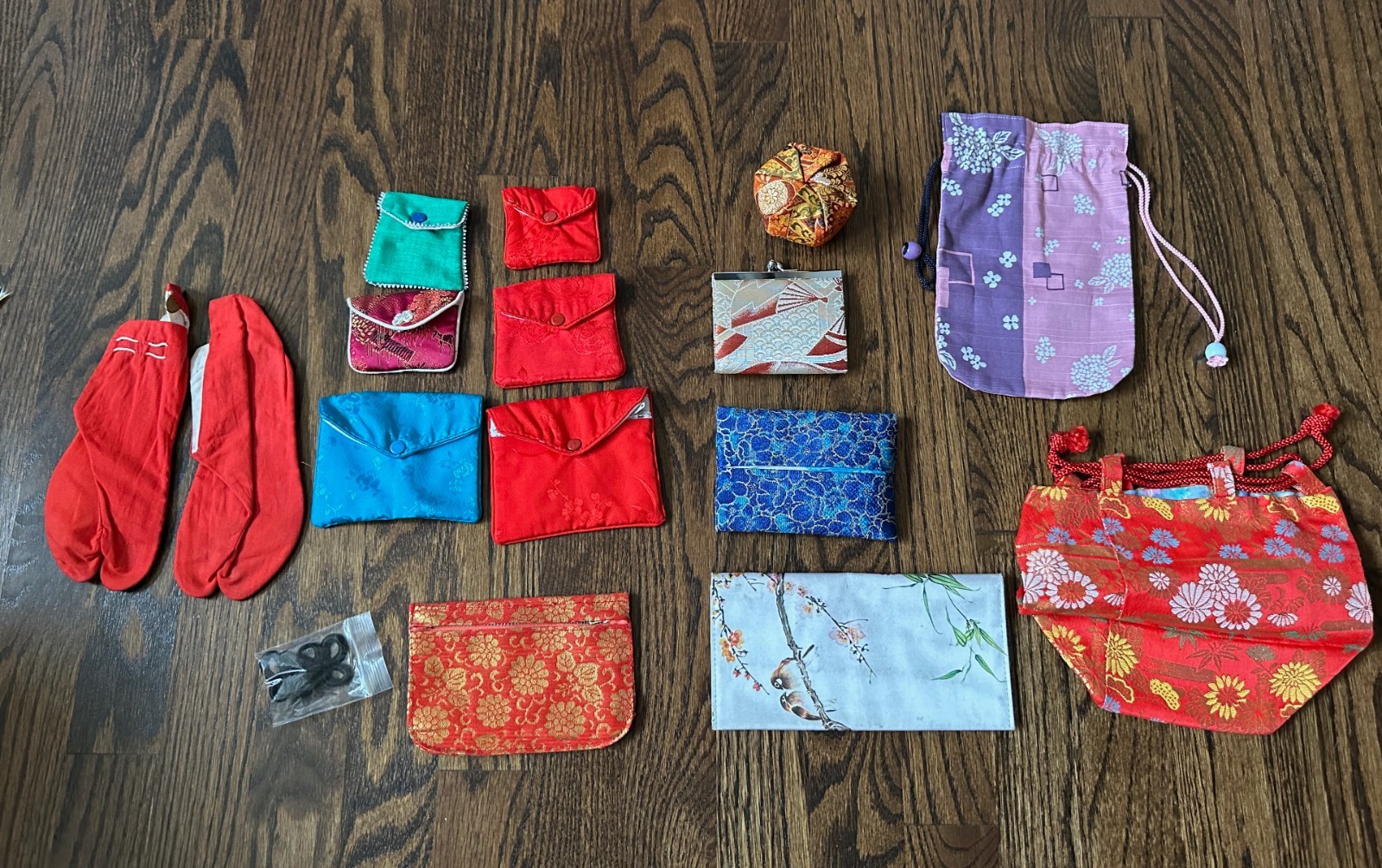 ✨🌸 VINTAGE Japanese / Asian Fabric Items – Lot Sale – coin purses pouches scarf