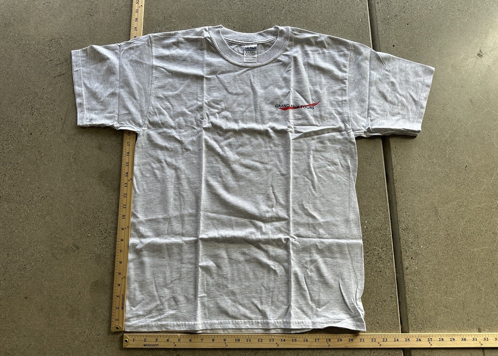 Vintage Gildan Grand Prix Tours Gray T-Shirt Size L