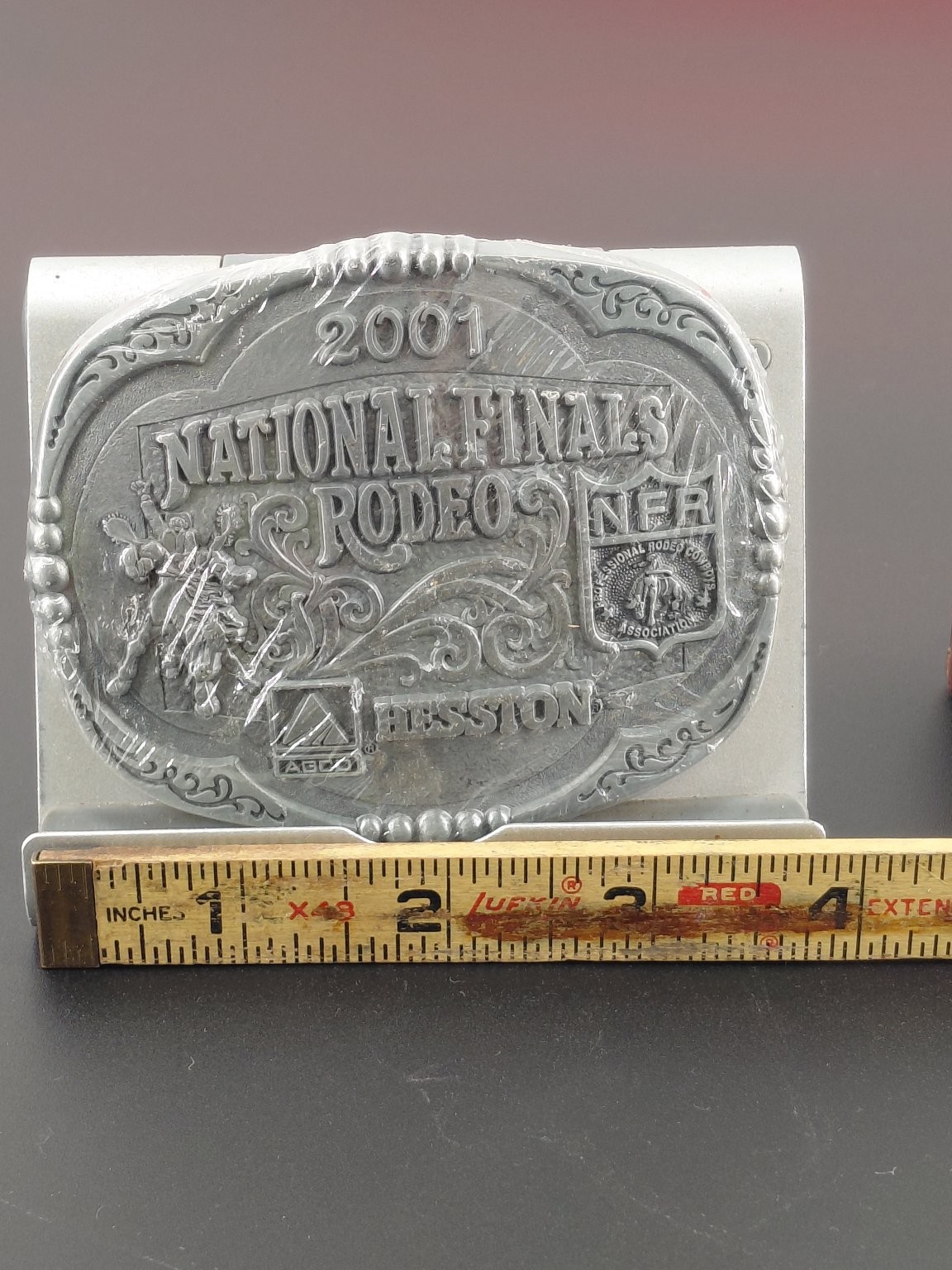 Hesston NFR 2001 Commemorative Pewter Tone Metal Buckle 3.5″ Western Cowboy