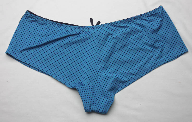 Vintage Blue Boyshort Panties with Black Polka Dots and Lace – Size XL