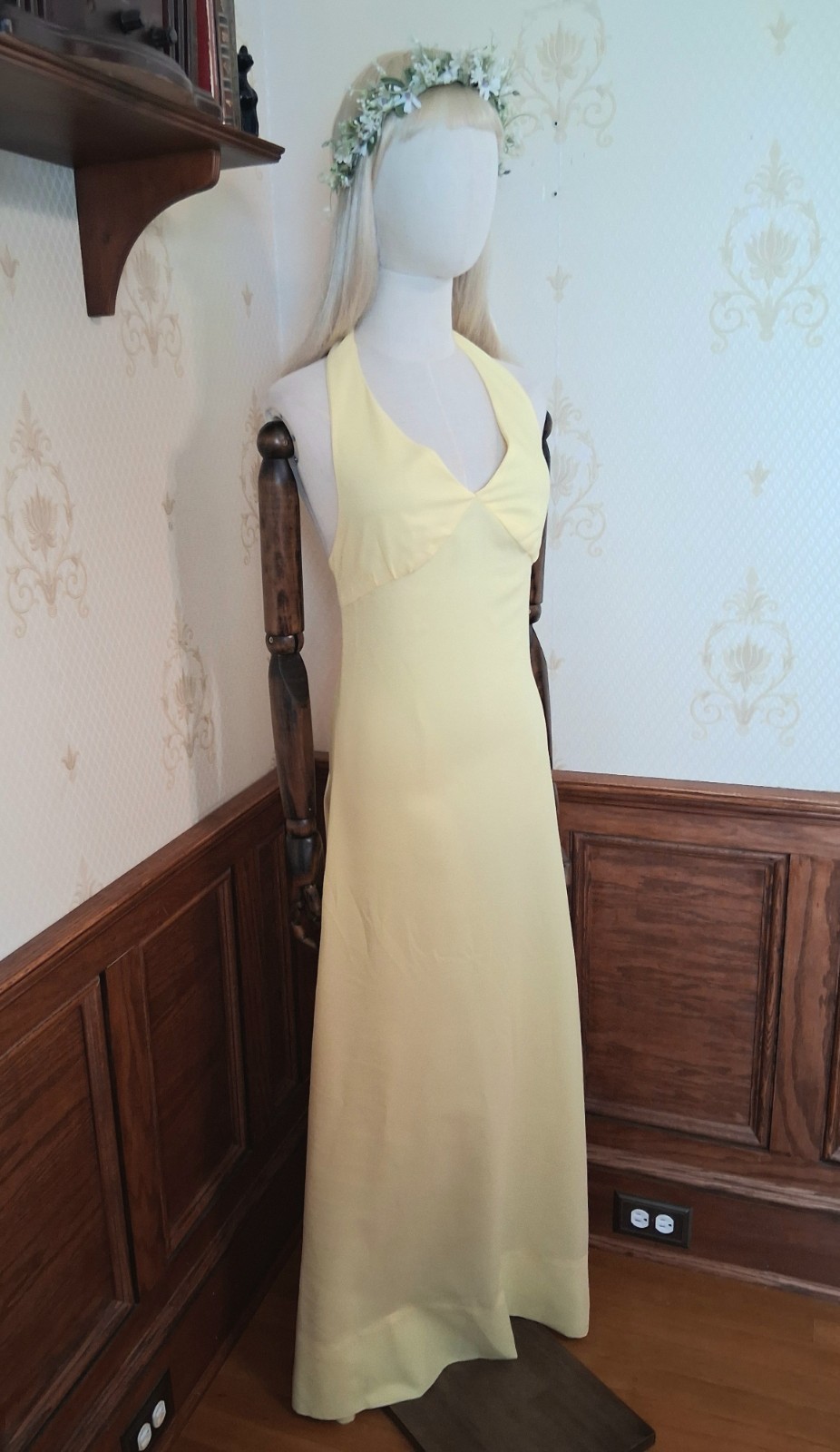 Vintage 1960s/70s Yellow Handmade Halter Grecian Goddess Boho Hippie Maxi Dress