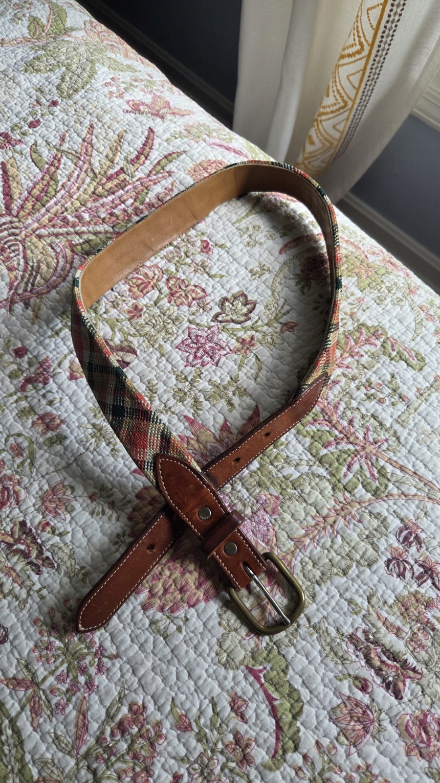 Vintage 80’s-90s PREPPY brown leather plaid fabric adjustable belt 30 Brass
