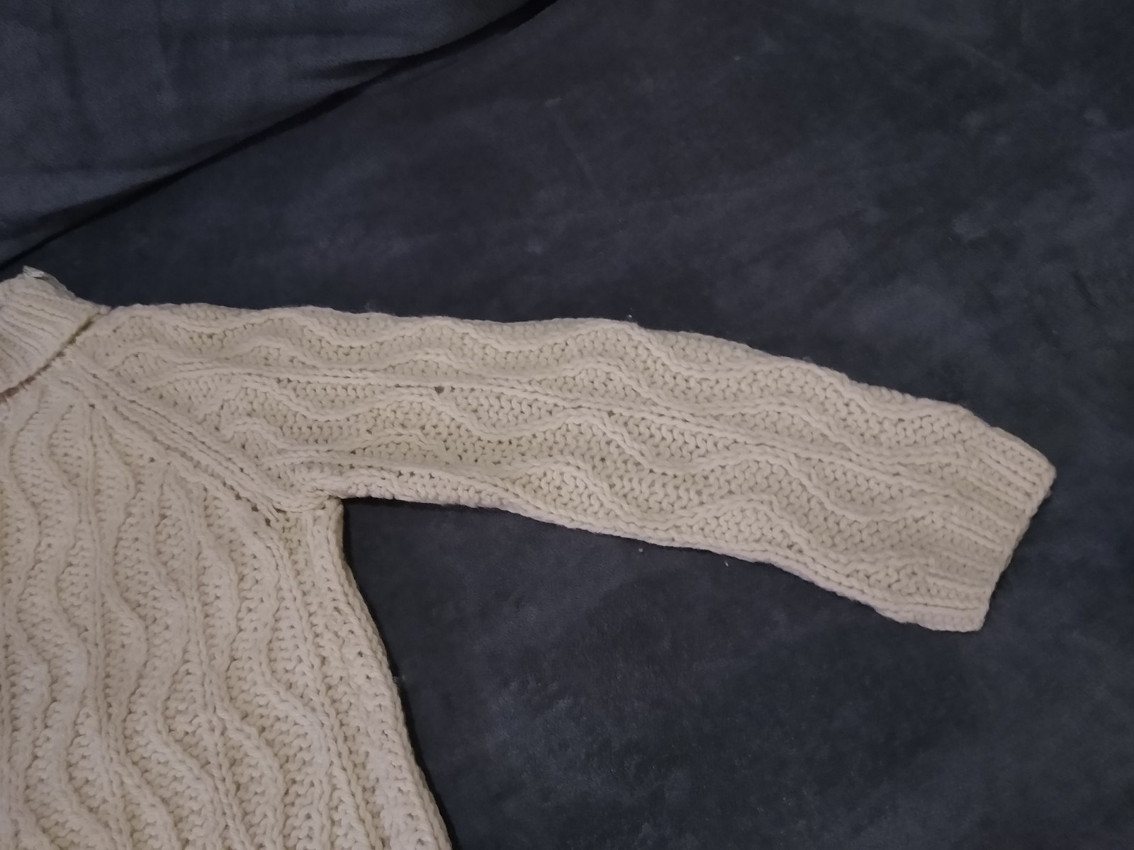 Vtg 100% Wool Sweater Handmade In Italy For Swanson’s On The Plaza Women’s Small