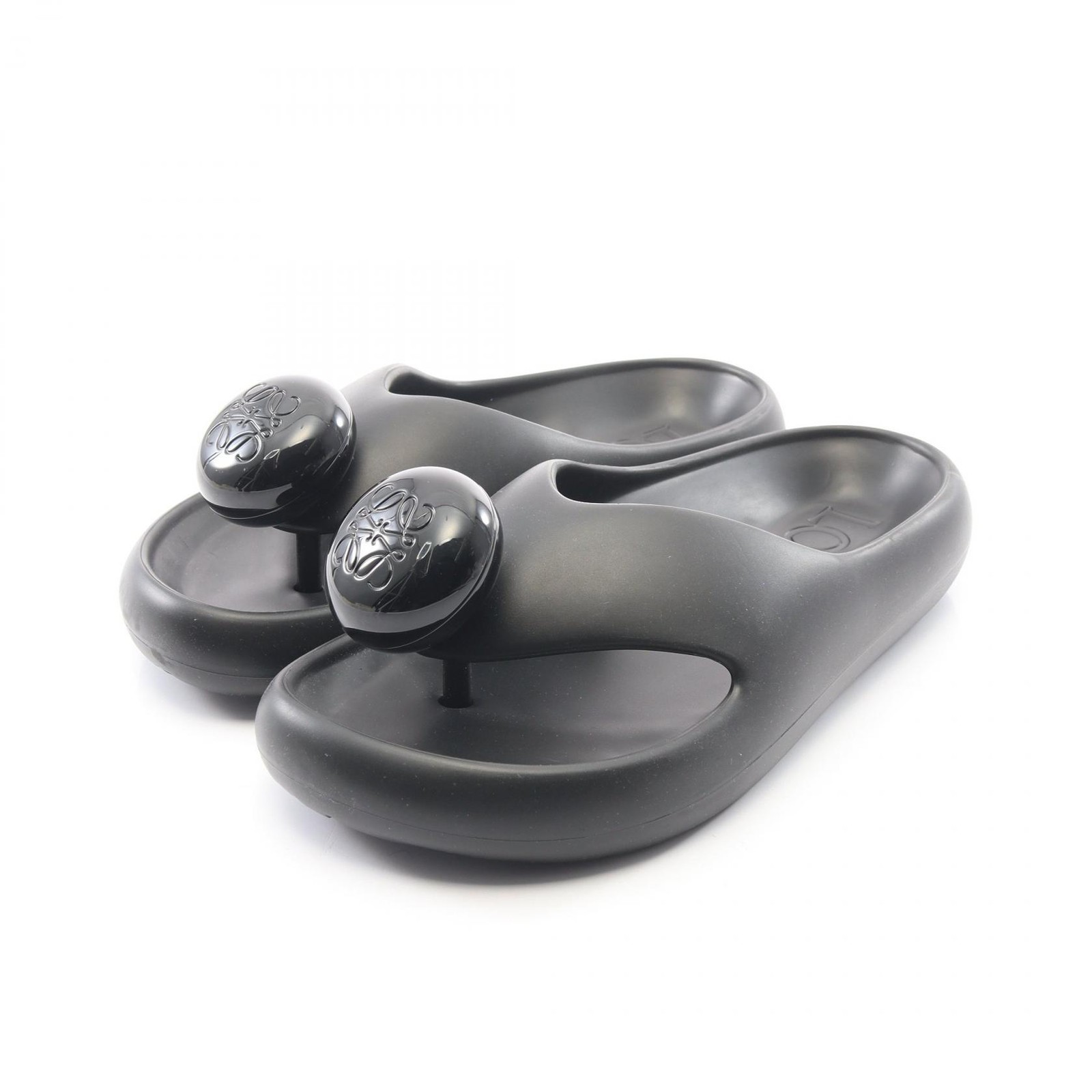 Loewe Foam Pebble Rubber Sandals – DUTY FREE