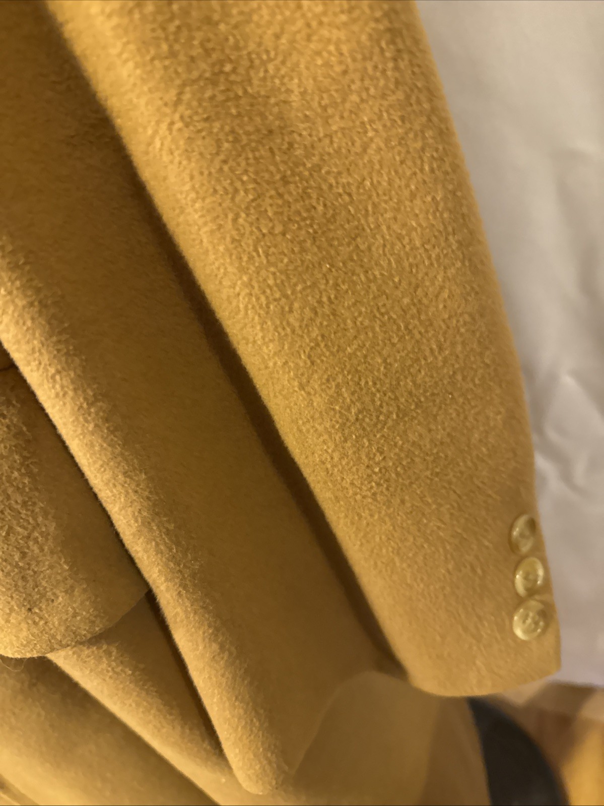 Graham & Gunn Ltd.! Vintage Men’s Tan Cashmere Coat!