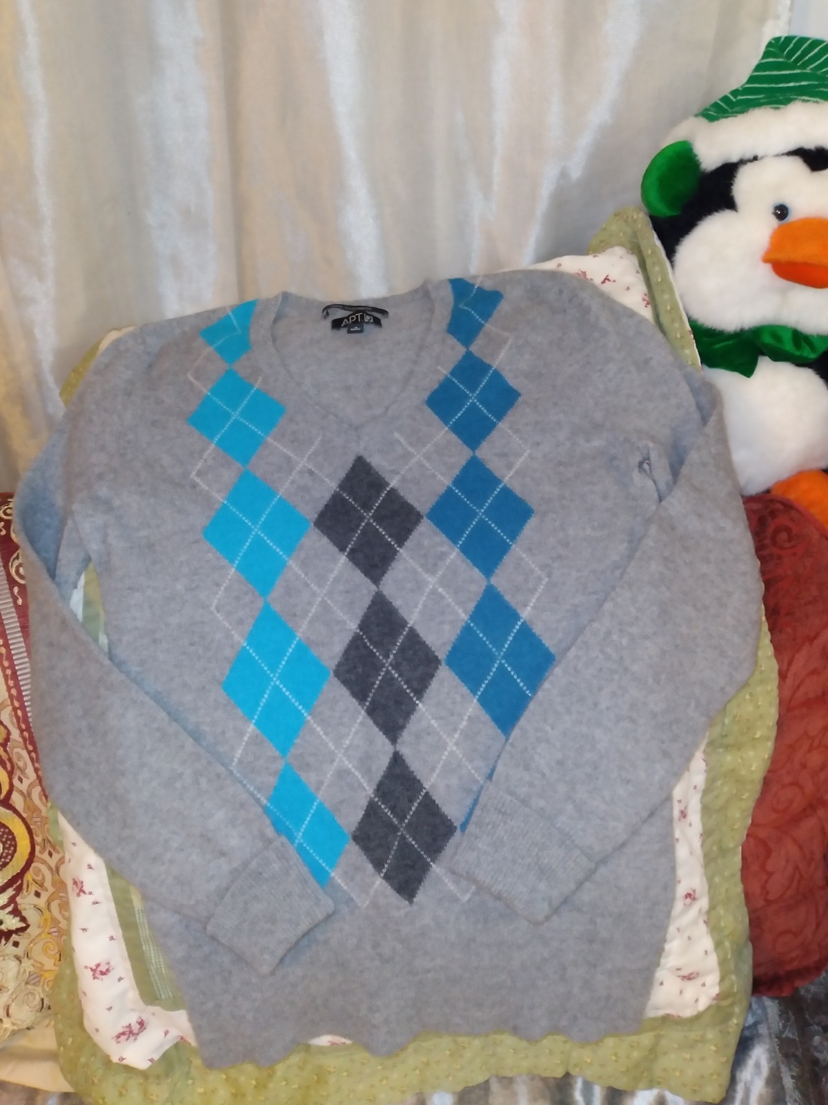 APT.9 VINTAGE 100% CASHMERE SWEATER ARGYLE PRINT V-NECK S NVR WORN NOS