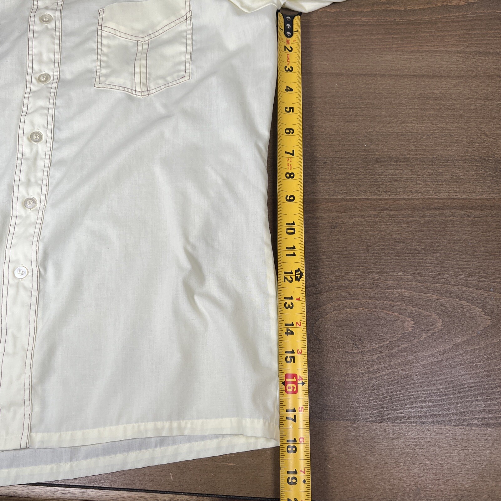 Vintage JCPenny 70’s Pale Yellow Polyester Shirt Size M Medium 15-15 1/2 *READ*