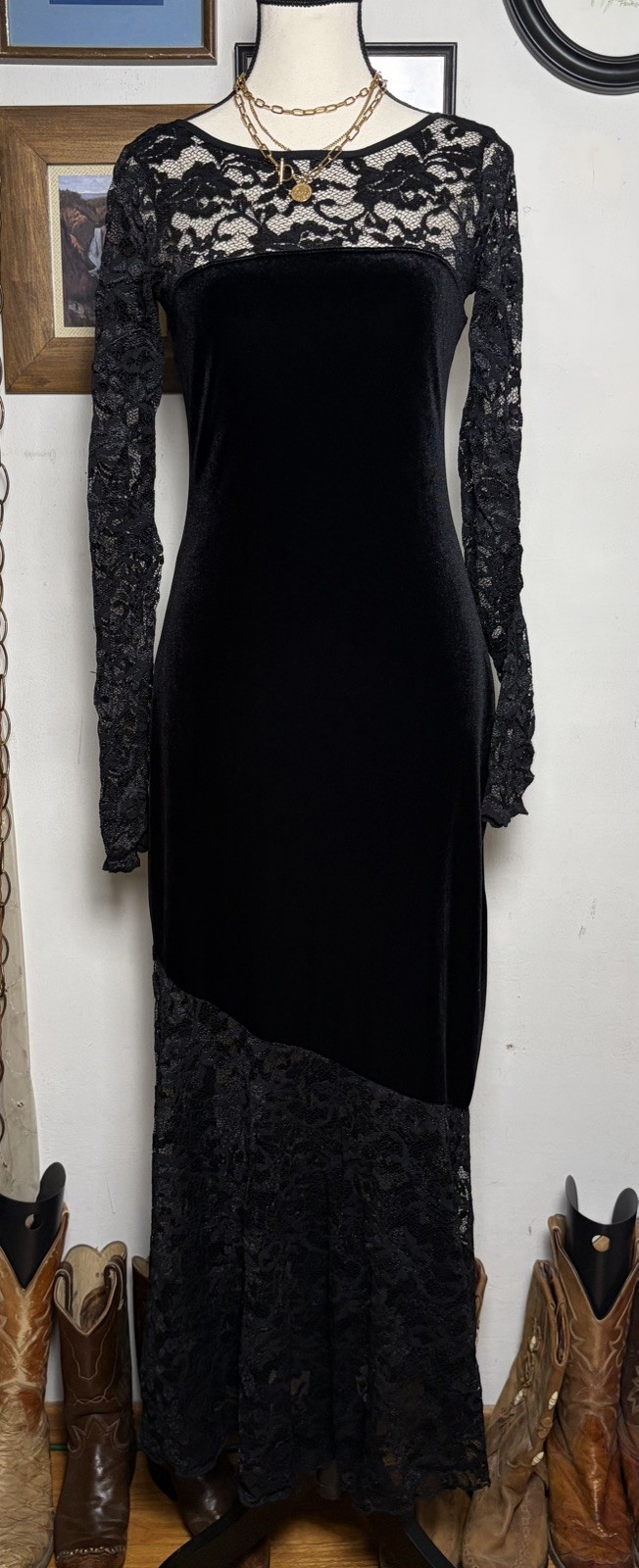 Vintage 90s Black Velvet Lace Maxi Dress Georgiou Sz M Whimsy Goth Fairy