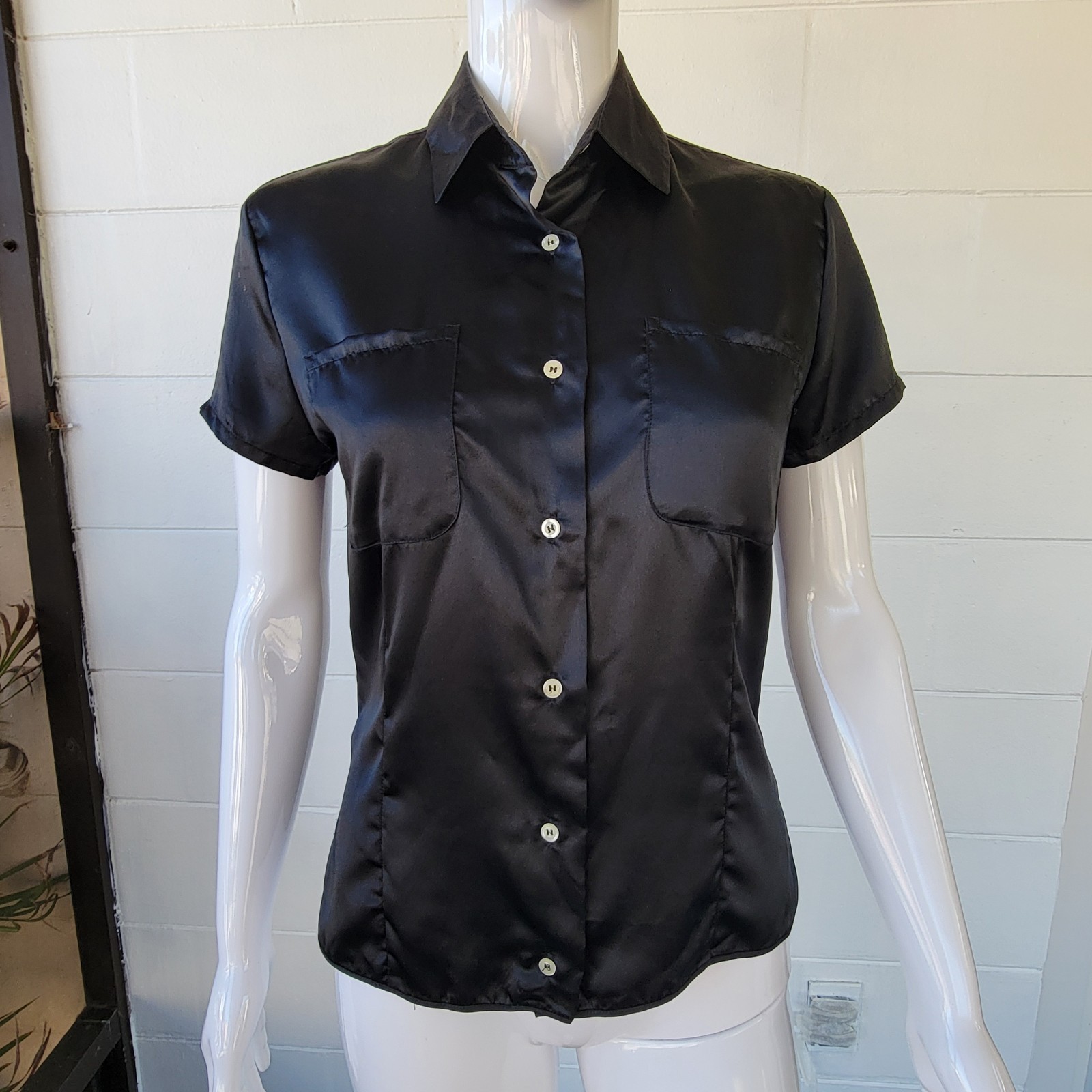 Vintage Sisley Button-up Black Satin Shirt Short Sleeves Blouse Womens Size US 6