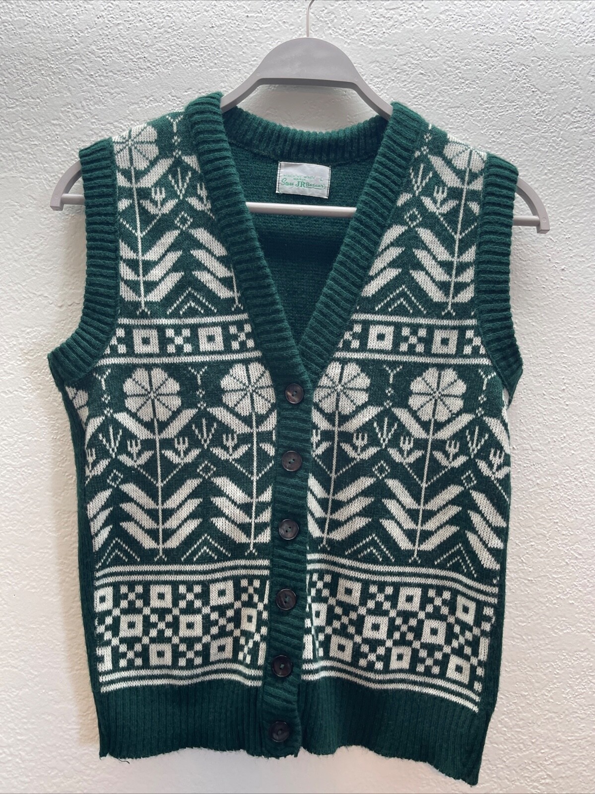 Vintage 70 s Sears JR Bazaar Green Flower Knit Vest Boho Cross Stitch SIZE LARGE