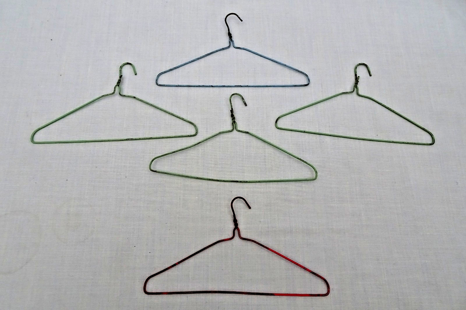 5 Vintage Miniature Twist Wire Clothes Hanger Decor Doll Red Green Blue