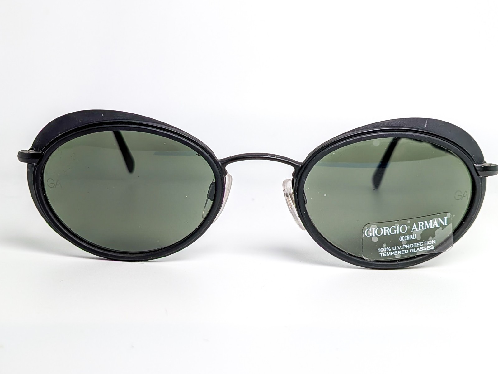 Giorgio Armani 666 Sunglasses Oval Black Unisex 50-18-140 Vintage 90s