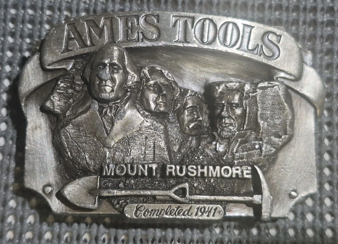 VTG “Ames Tools Mount Rushmore Completed 1941” 1987 Siskiyou Buckle SN 2398