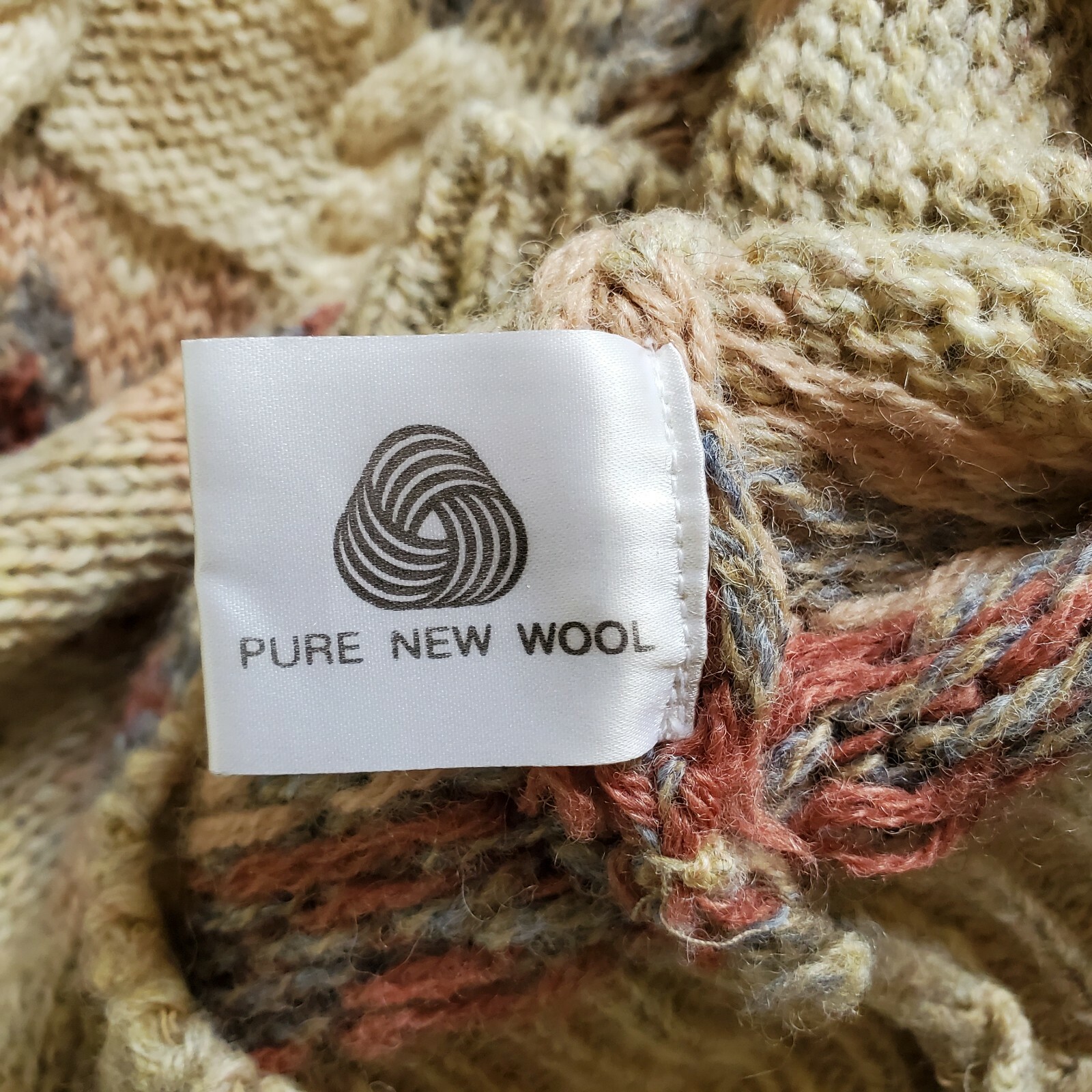 The Clever Shepherd Pure New Wool Sweater Beige, Cream, Pink Patterned