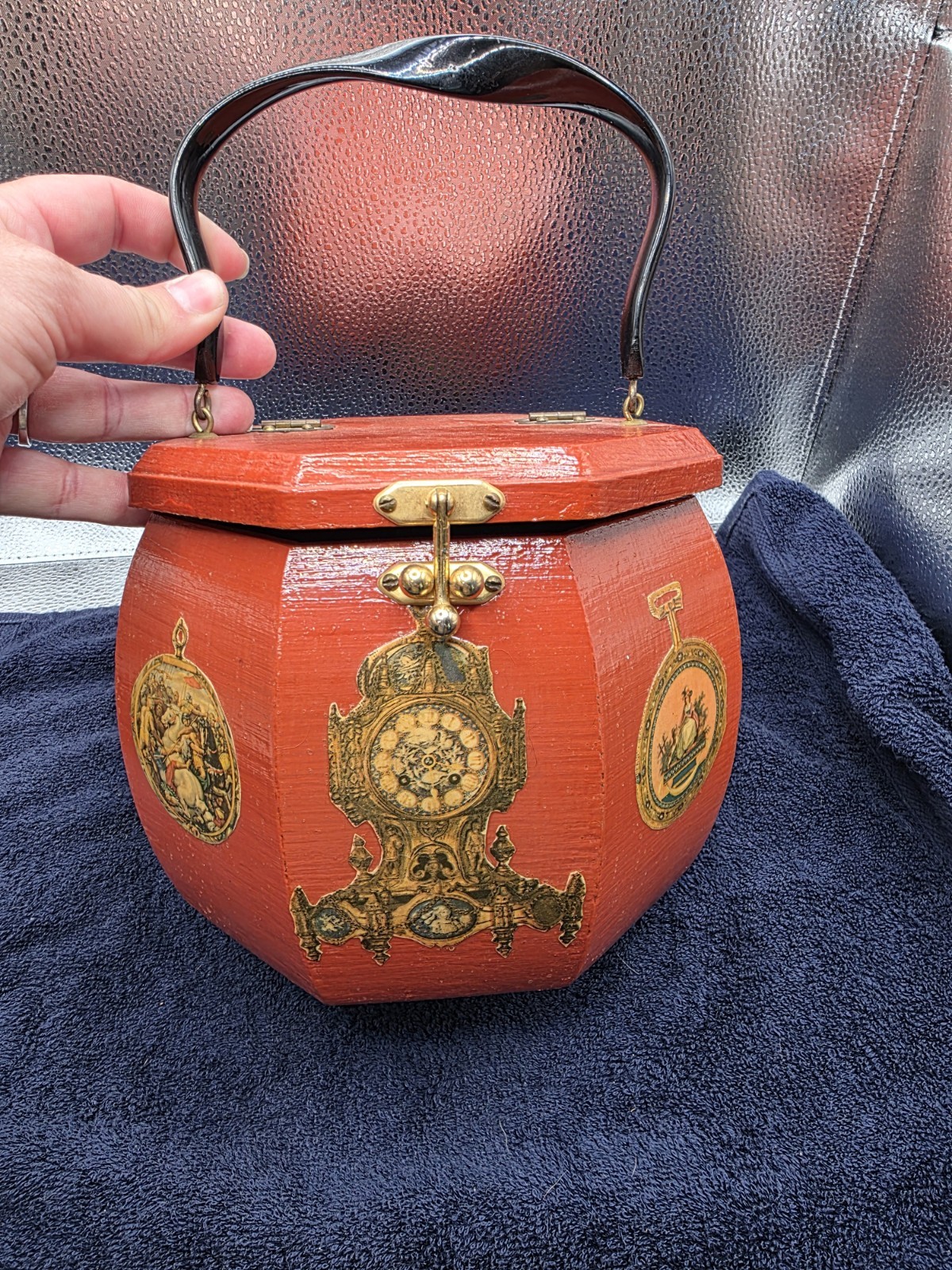 A Vintage Chinese Wedding Or Lunch Basket/Octagon Wooden Purse with Handle