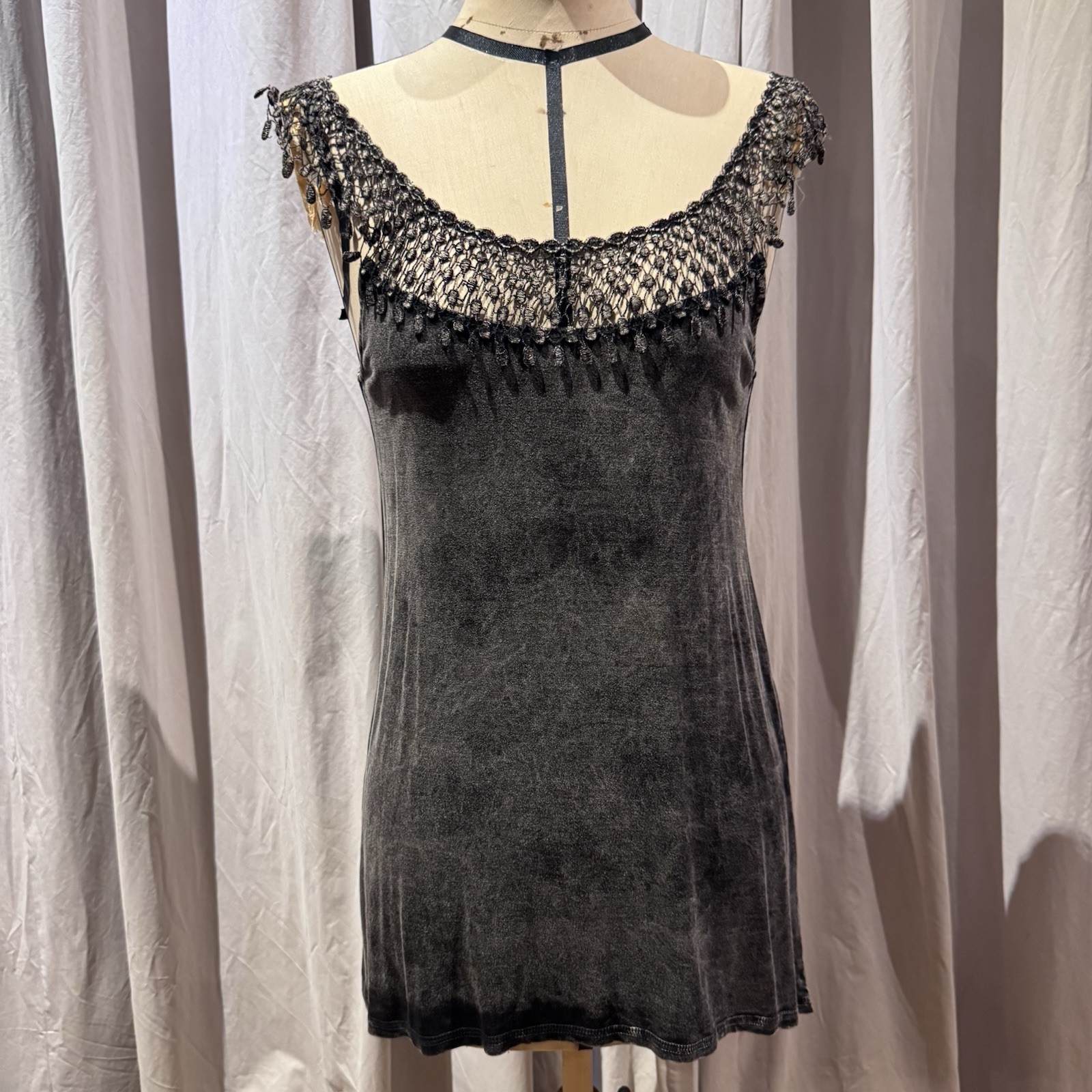 Ann Ferriday VTG One Off Distressed Teardrop Lace Tunic S