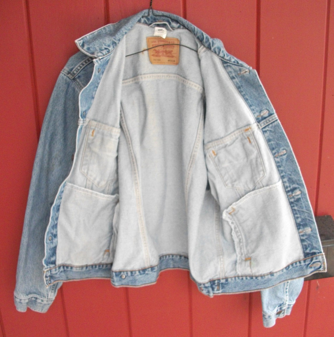 Vintage Levis Mens Denim Jacket Blue Sz M Trucker Jean 70507-0389 READ