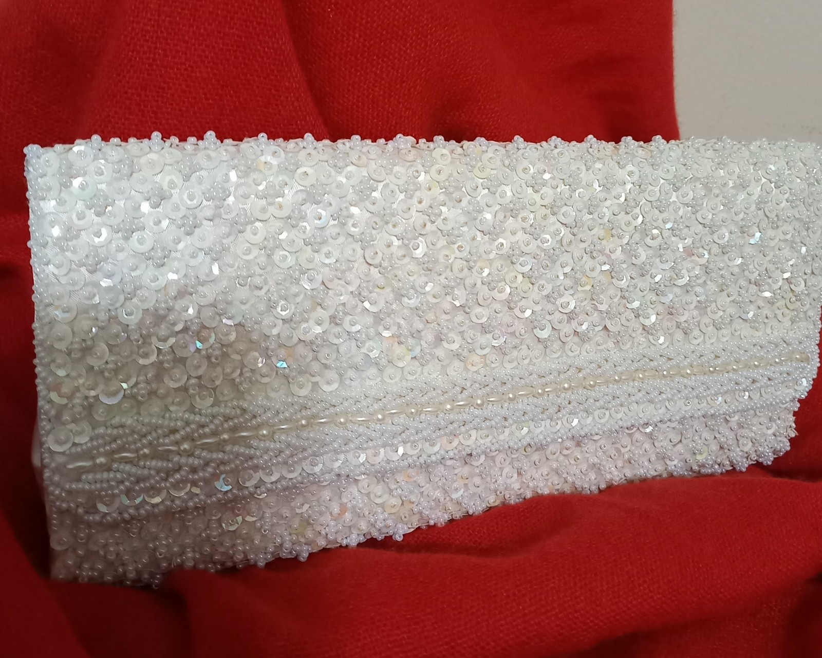 Vintage Hand Made in Hong Kong White Beaded Sequin East-West Baguette Clutch Bag