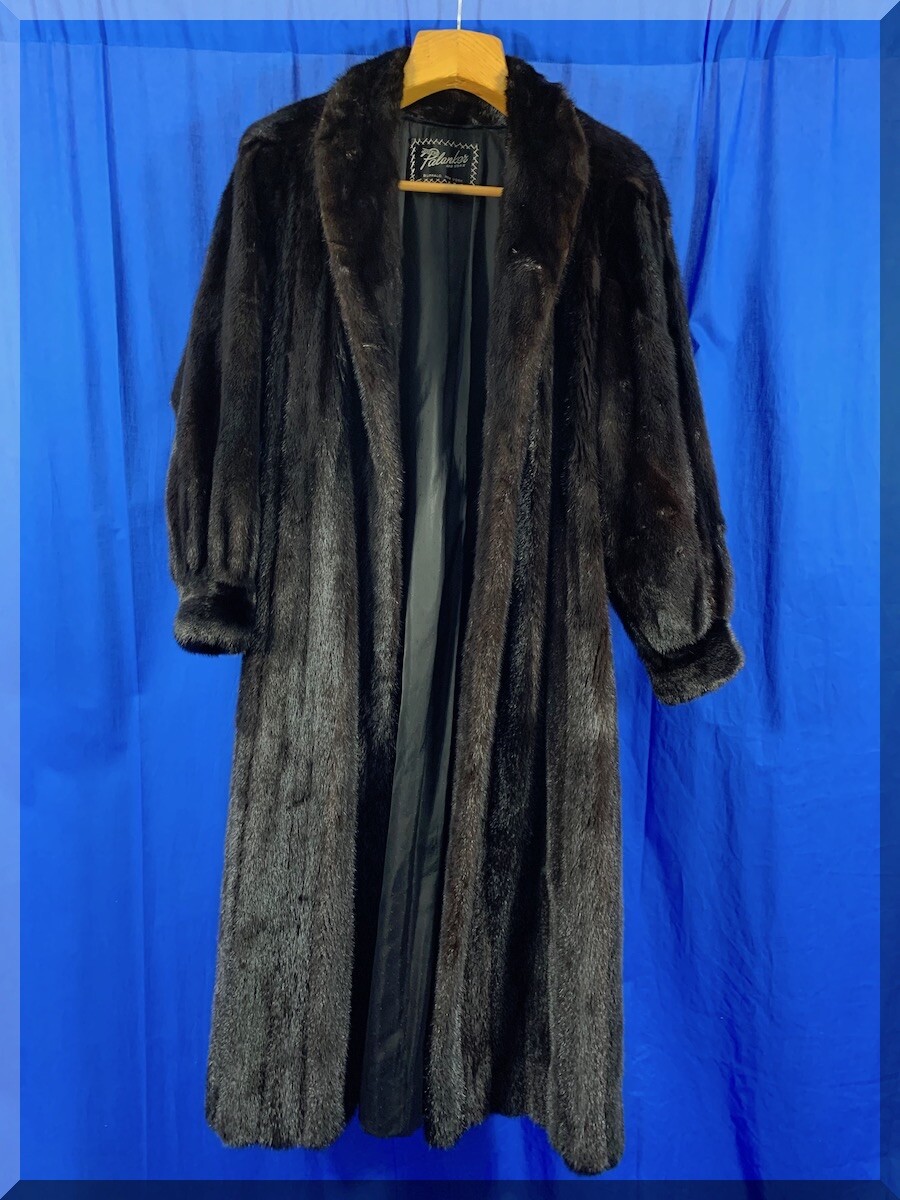 NATURAL RANCH MINK COAT JOSEPH PALANKER & SONS 54 INCHES LONG $9500.00 APPRAISAL